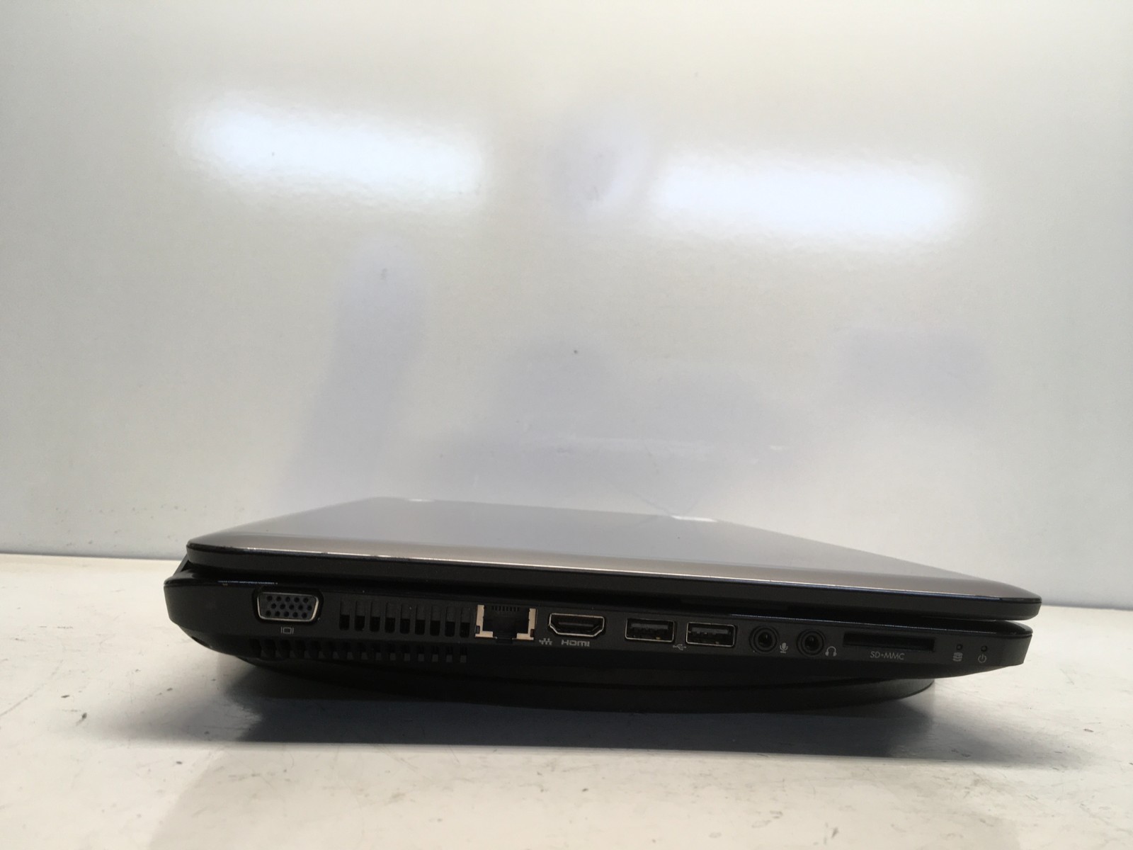 HP Pavilion G6T-1C00 Intel i5-2430M 2.4GHz 4 GB NO HDD