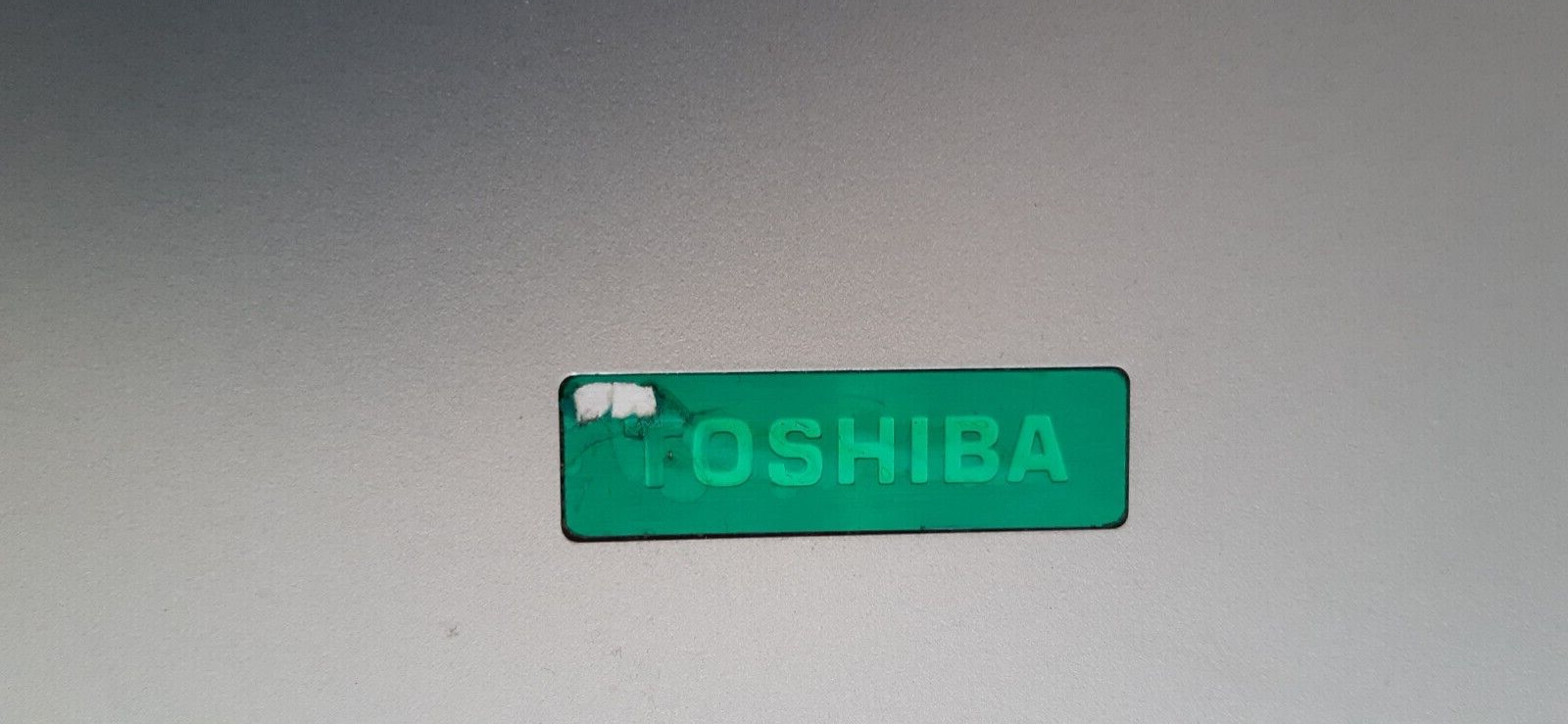 Toshiba Satellite l30-134 Celeron® M CPU 410 1.46 GHz 1.5GB RAM, 120 GB HDD Win7