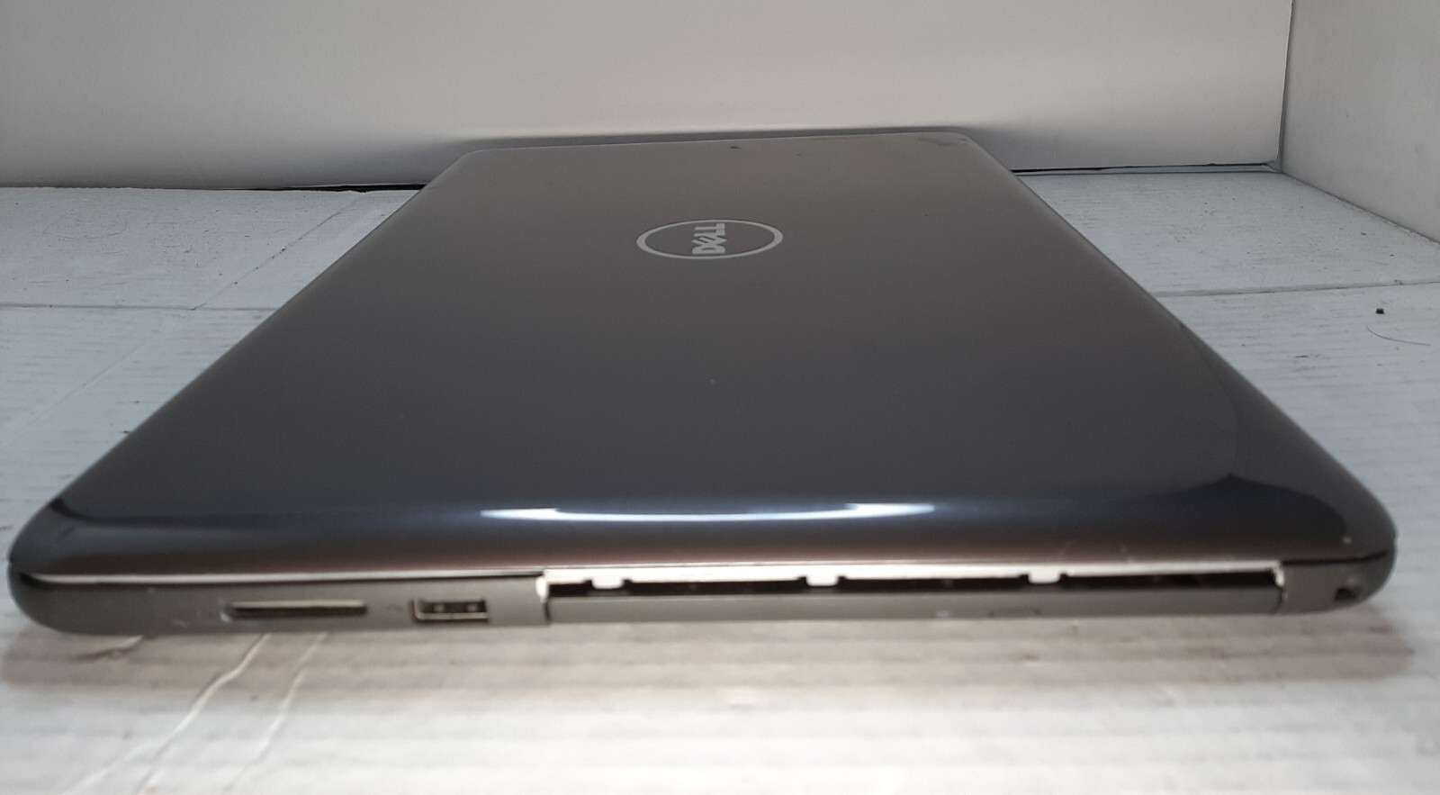 Dell Inspiron 5567 15.6″ Laptop i5-7200U 8GB RAM NO SSD/OS. #97