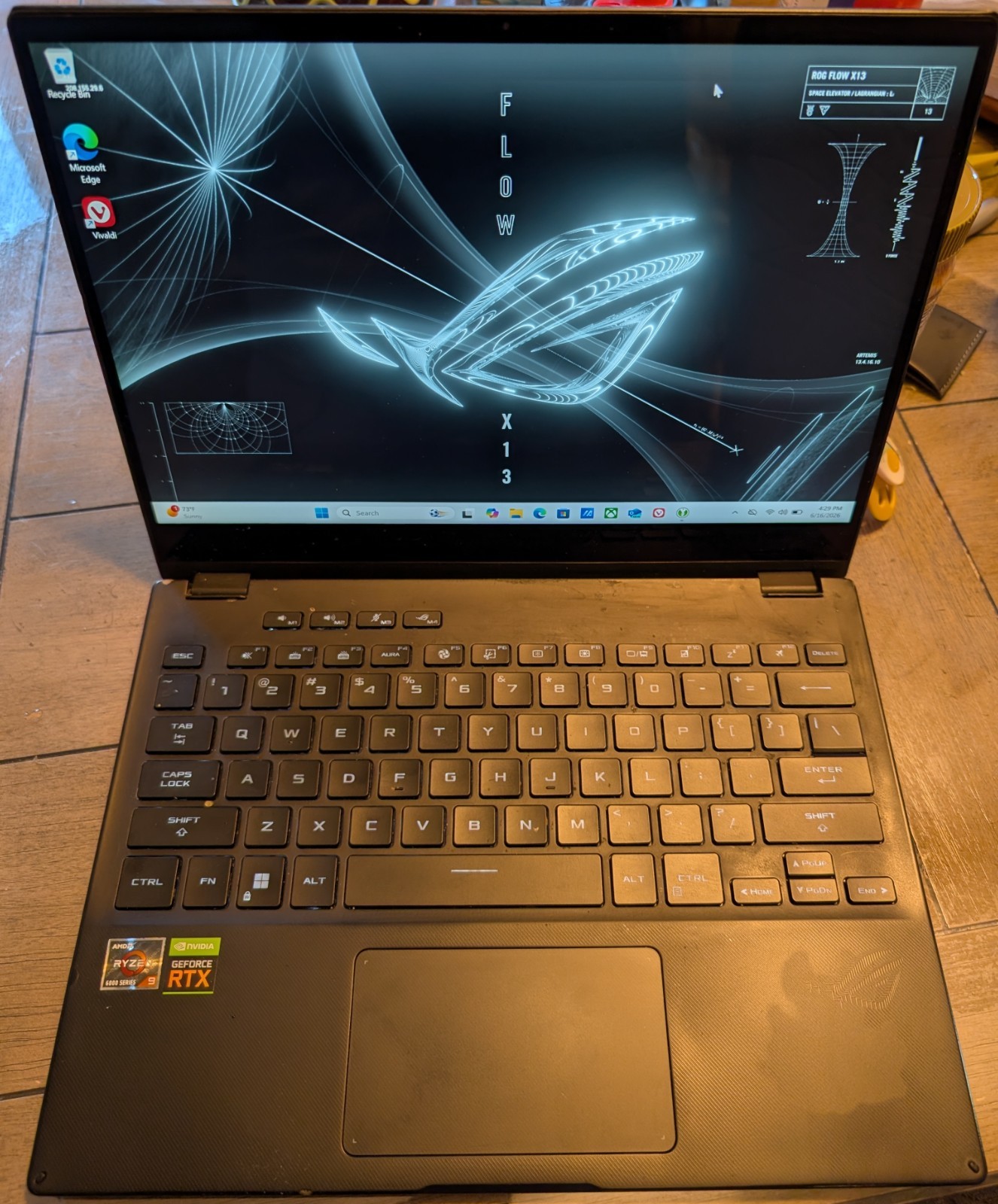 ASUS ROG Flow X13 13.4” READ DESC (1TB SSD, 6900HS, 16GB DDR5, RTX 3050 Ti)