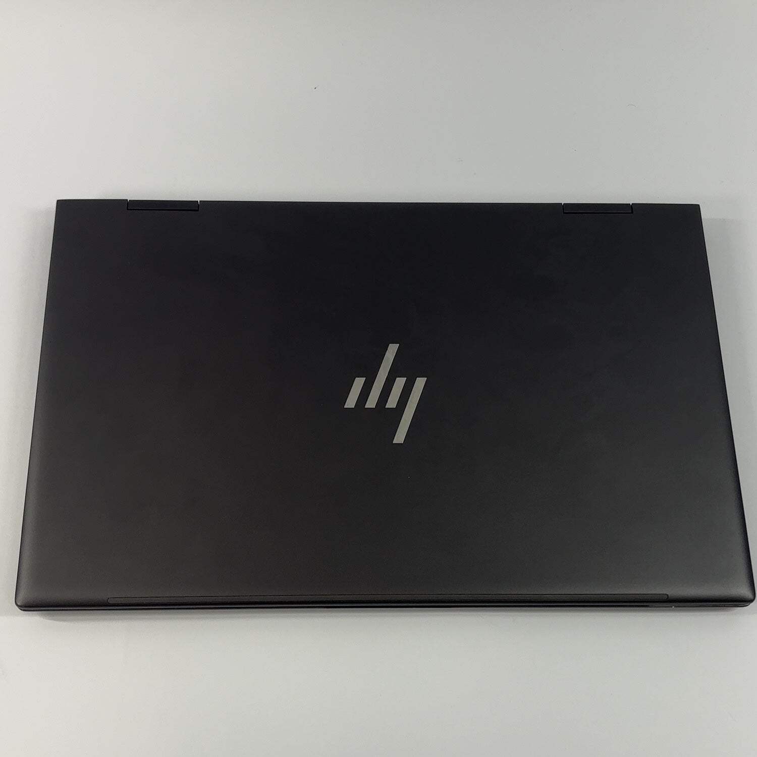HP Envy x360 15-EY0013DX 15″ RYZEN 5 5625U 2.3GHz 8GB RAM 256GB SSD