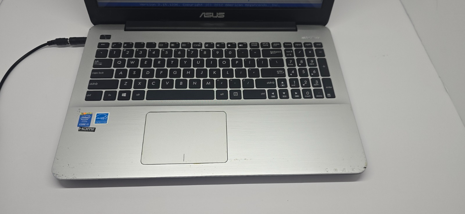 Asus X555LA 15.6″ Laptop Intel i3-4030U 1.9GHz 4GB RAM 320GB HDD NO OS