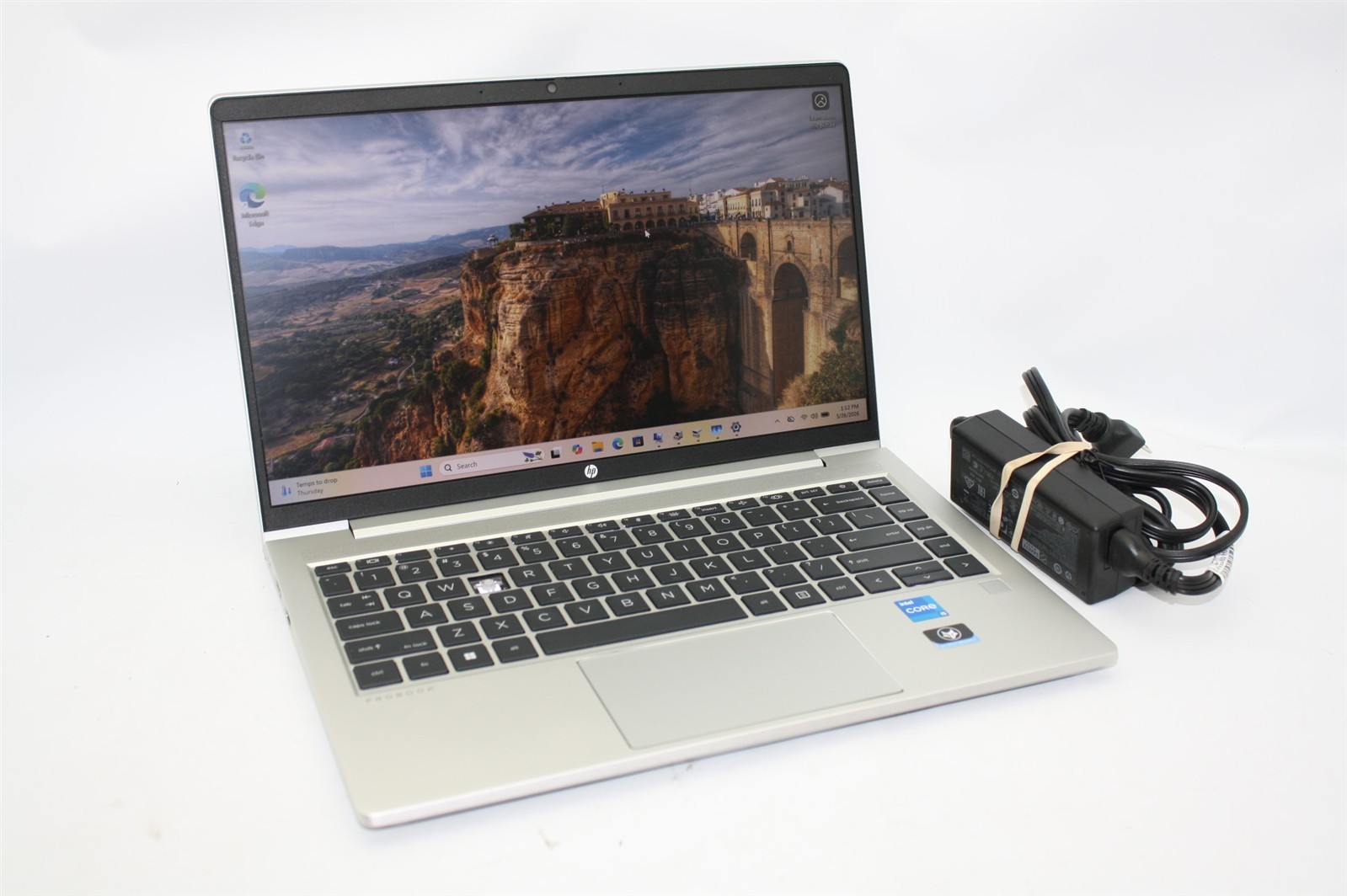 14″HP ProBook 440 G9 Laptop i5-1235U RAM 16GB NVMe 512GB/Keyboard issue