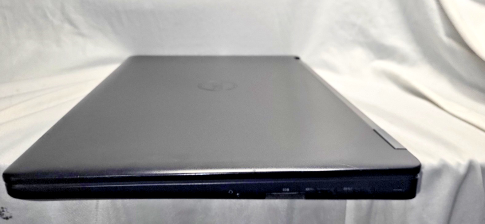 Dell Latitude E5570 I5-6300U 2.40GHZ 8GB RAM No Hard Drive