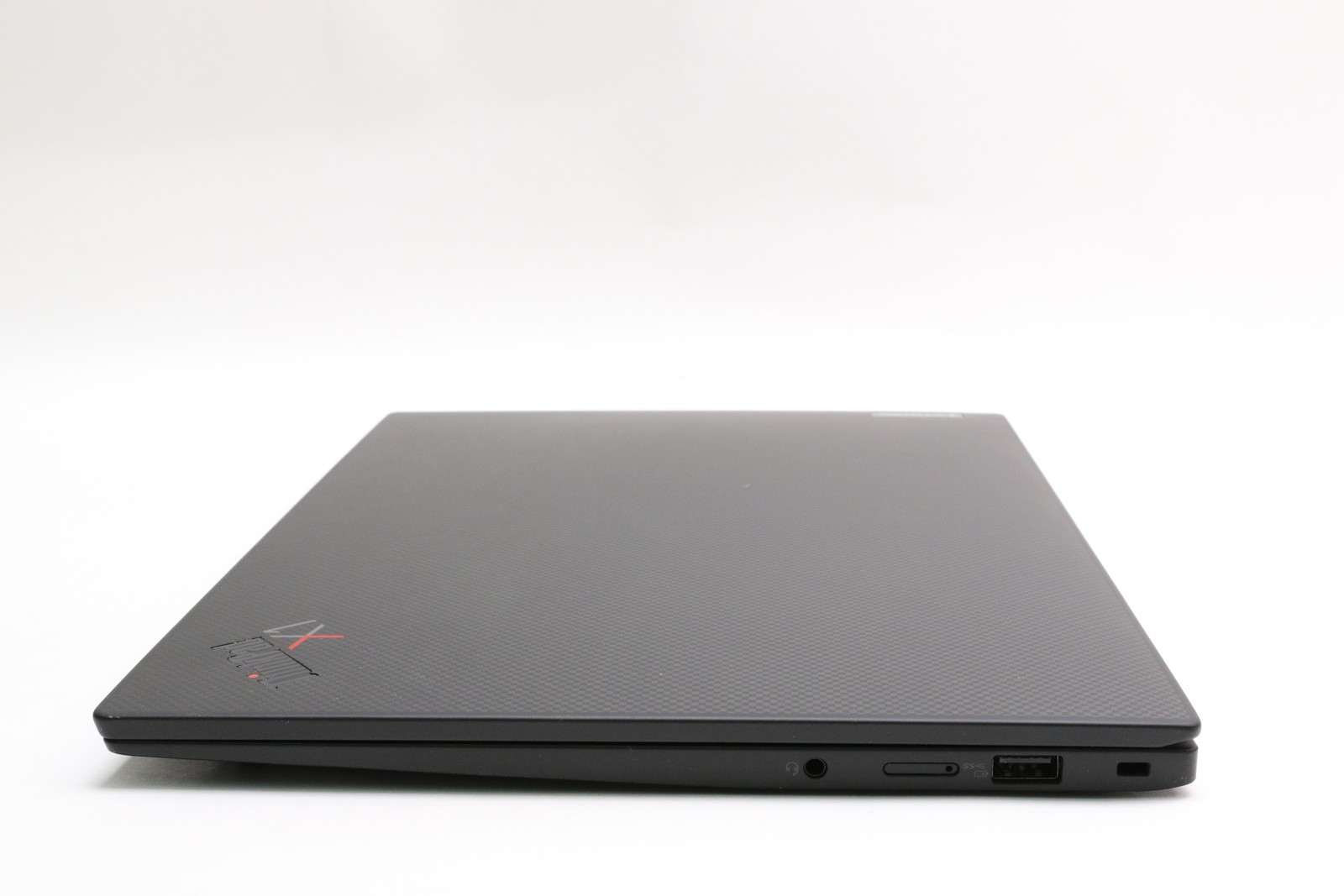 Read! 14″ UHD+ Lenovo Thinkpad X1 Carbon Gen 10, i7-1270P, 32GB, 1TB SSD