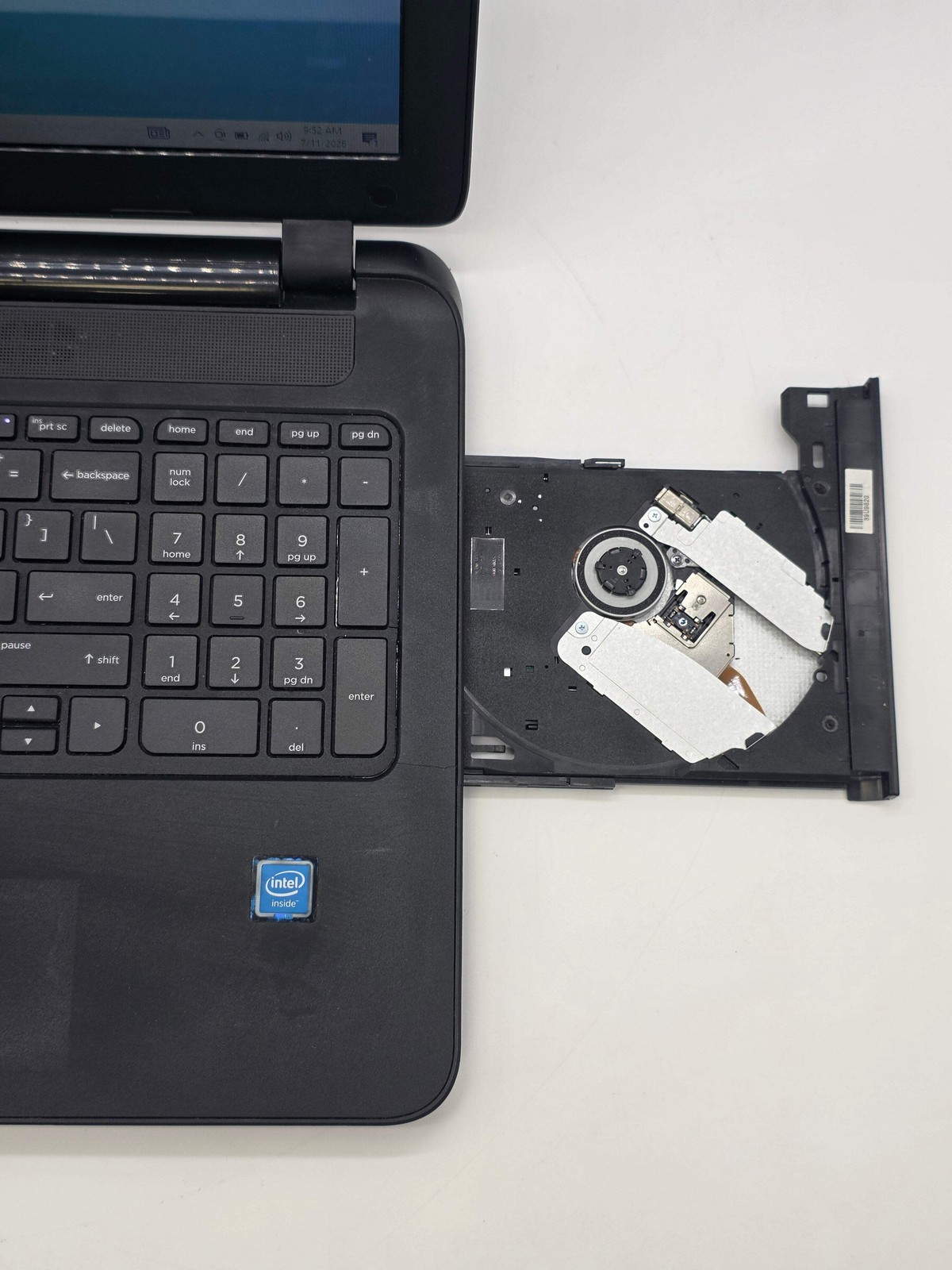 HP 15-1223wm Intel Celeron CPU N3050 4GB RAM 500GB 15-inch Laptop Used