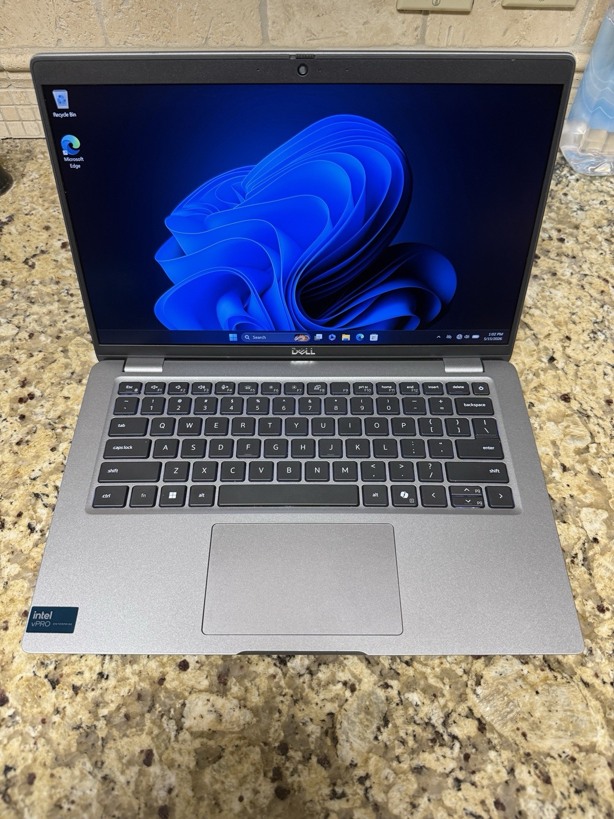 Dell Latitude 5450 | Ultra 5 135U 16GB RAM 256GB SSD | FHD Backlit FPS