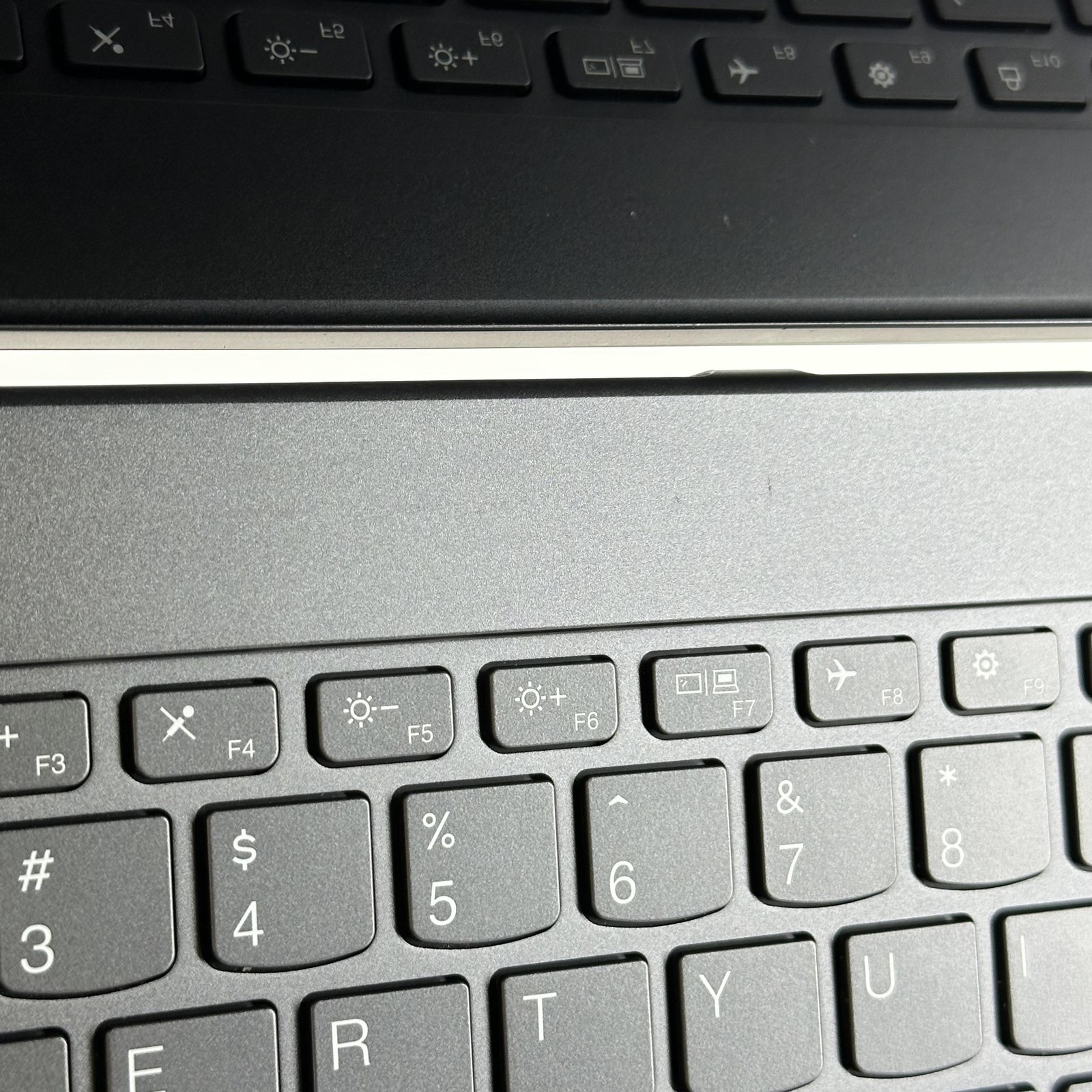 Lenovo Yoga 7i 14 Gray FHD+ TOUCH 1.7 GHz i7-1355U 16GB 1TB SSD Good