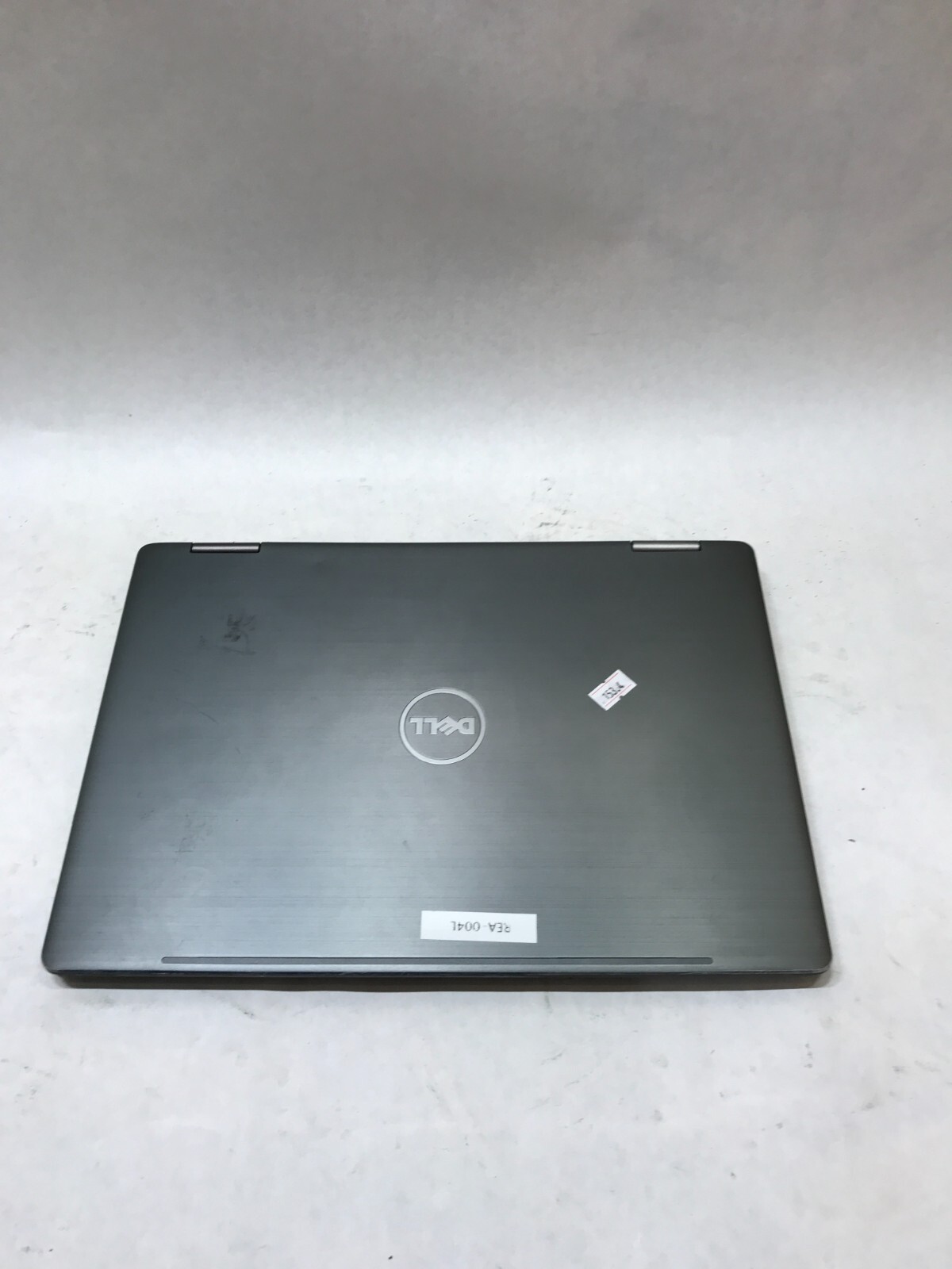 Dell Latitude 3379 13″ Intel Core i5-6200U NO RAM NO HDD/OS For Parts AS IS – DW