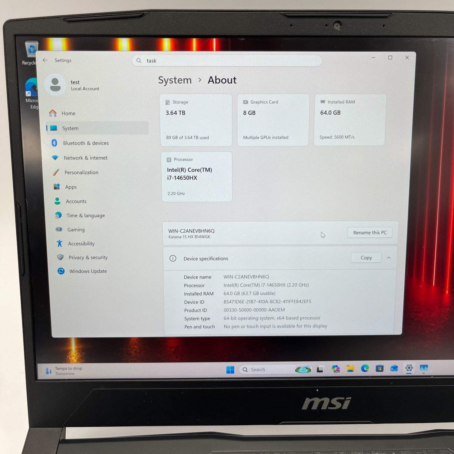 MSI Katana 15 HX 15.6″ i7-14650HX 2.2GHz 64GB RAM 4TB SSD GeForce RTX 5070