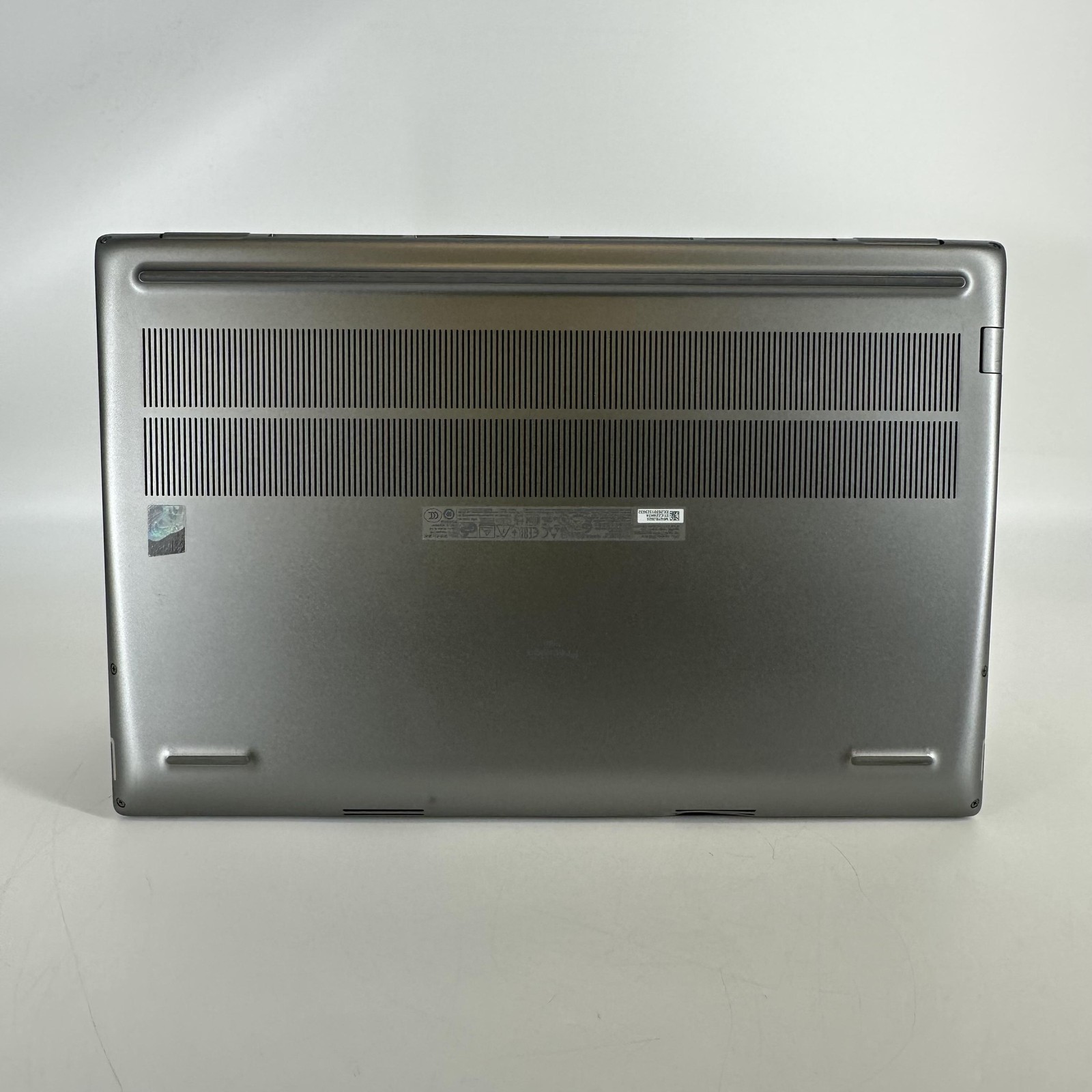 Dell Precision 7780 17.3 FHD 2.2 GHz i9-13950HX 64GB 1TB SSD NVIDIA RTX 3500 Ada
