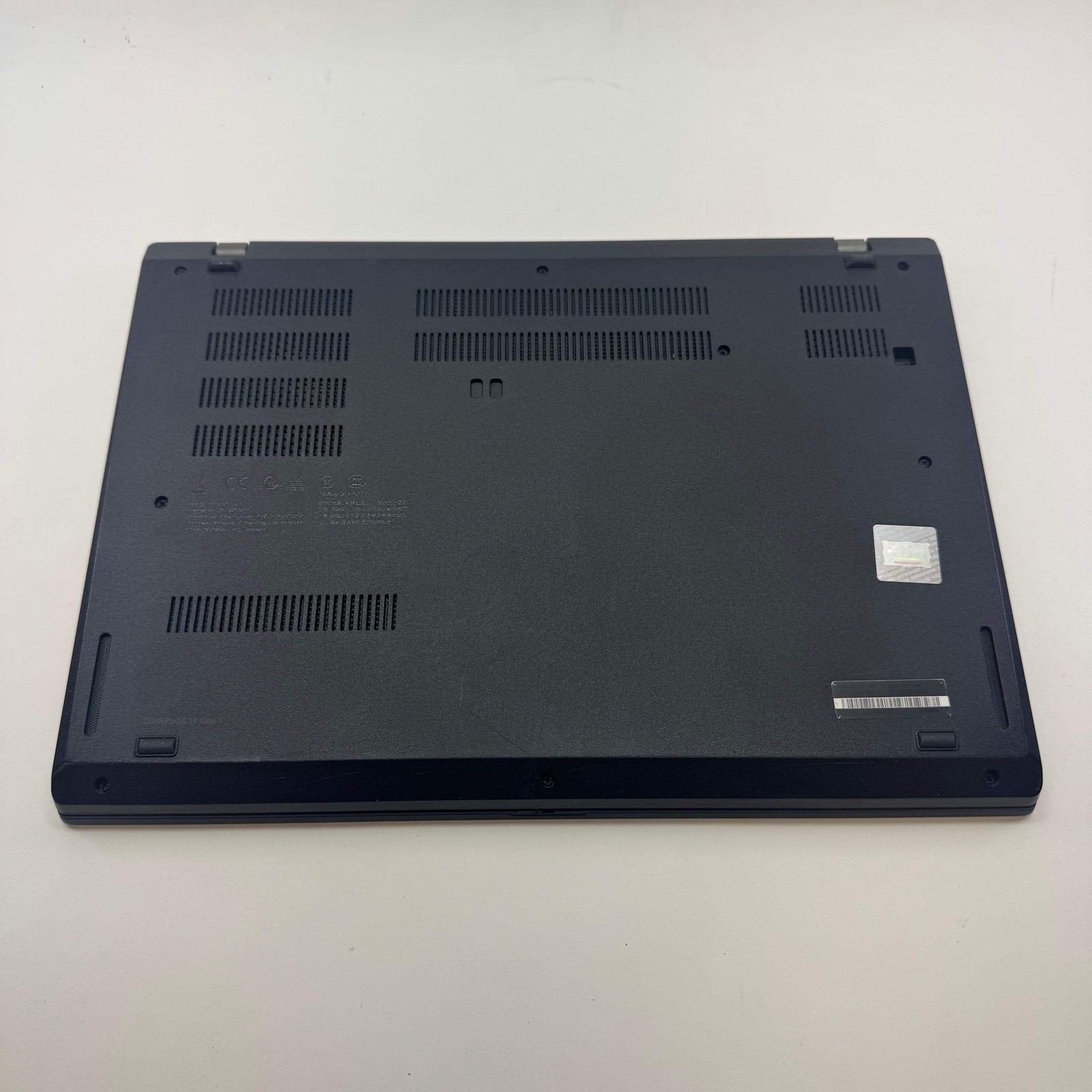 Broken Lenovo ThinkPad L14 Gen 1 14″ Ryzen 5 Pro 6650U 2.9GHz 8GB RAM 256GB Part
