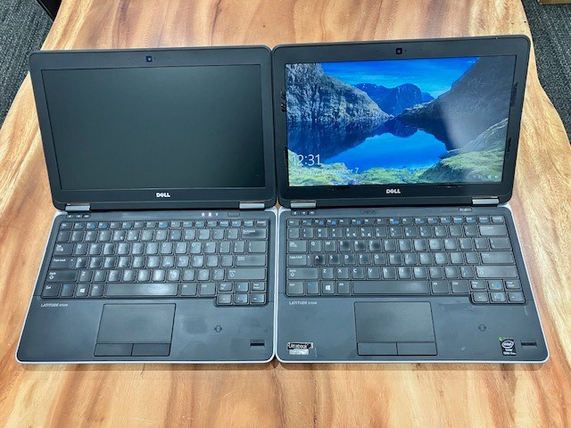 (LOT of 2) Dell Latitude E7240 i7-4600u 8GB RAM 128GB mSATA SSD Windows 10 Pro