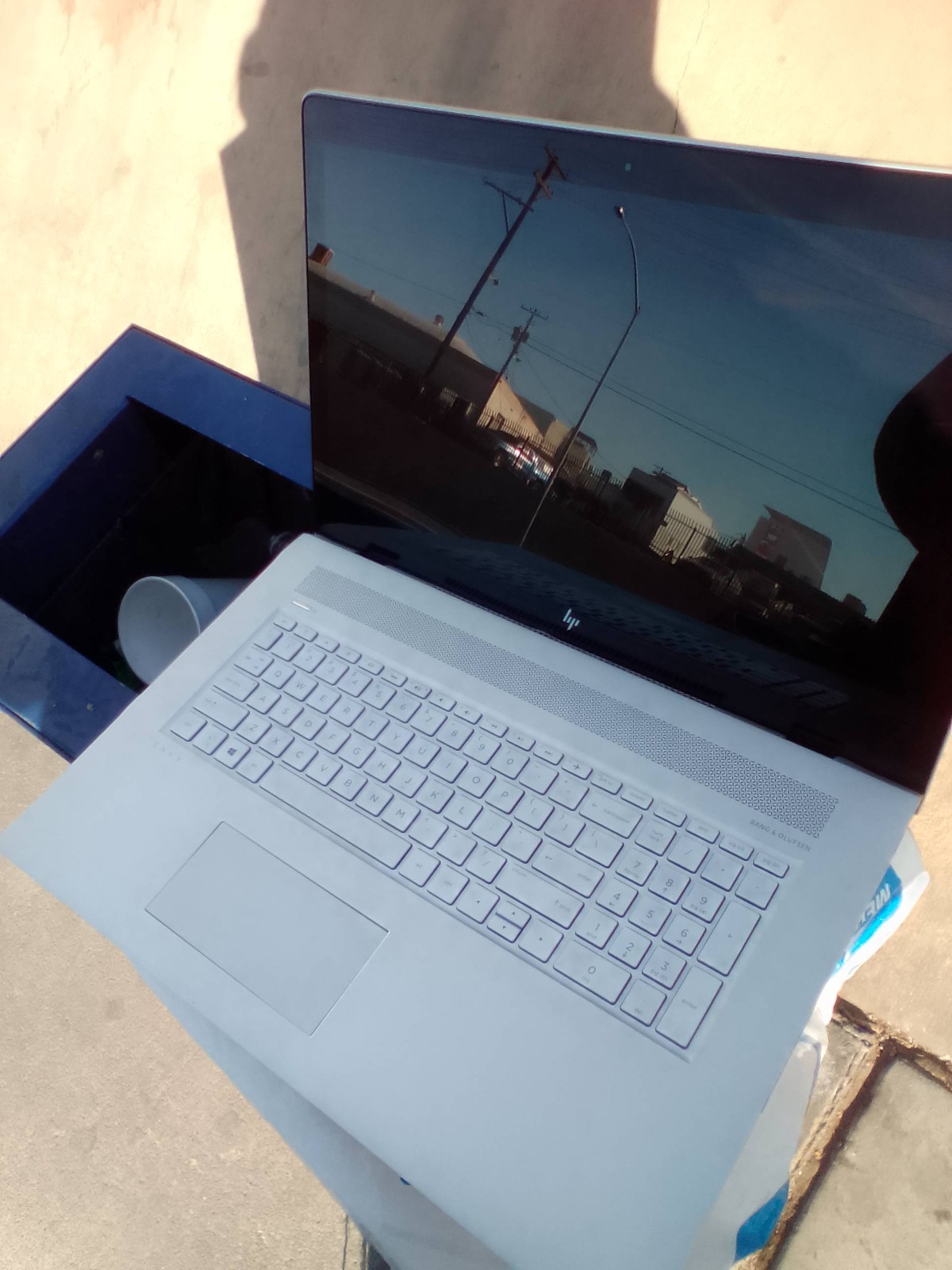 HP 15-fe1071cl Envy x360 15.6″ FHD Touchscreen Ultra 7 155U 2.1GHz Intel