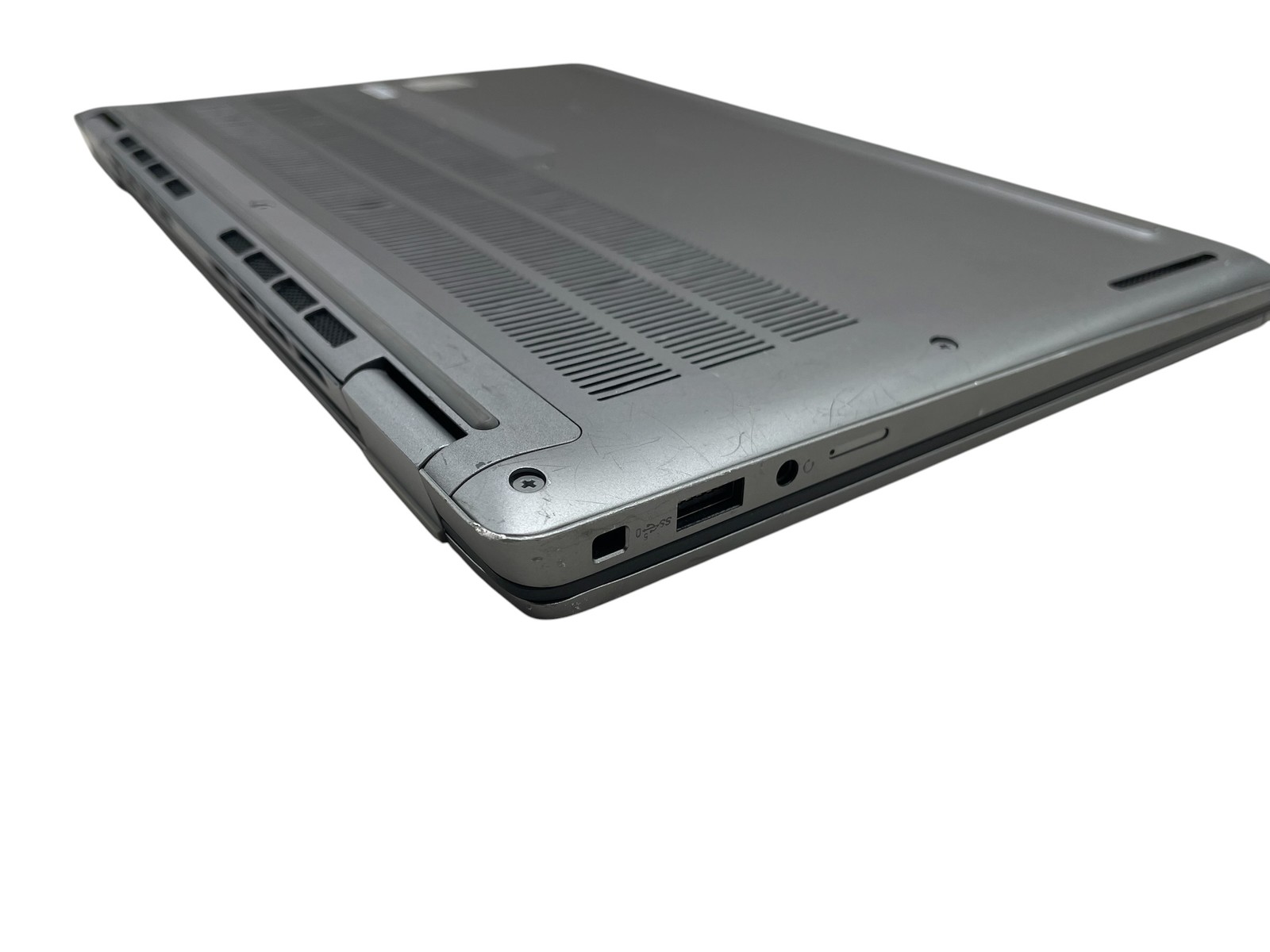 Dell Latitude 7340 14″ – i5-1355U – 8GB RAM – 256GB SSD – Grade D