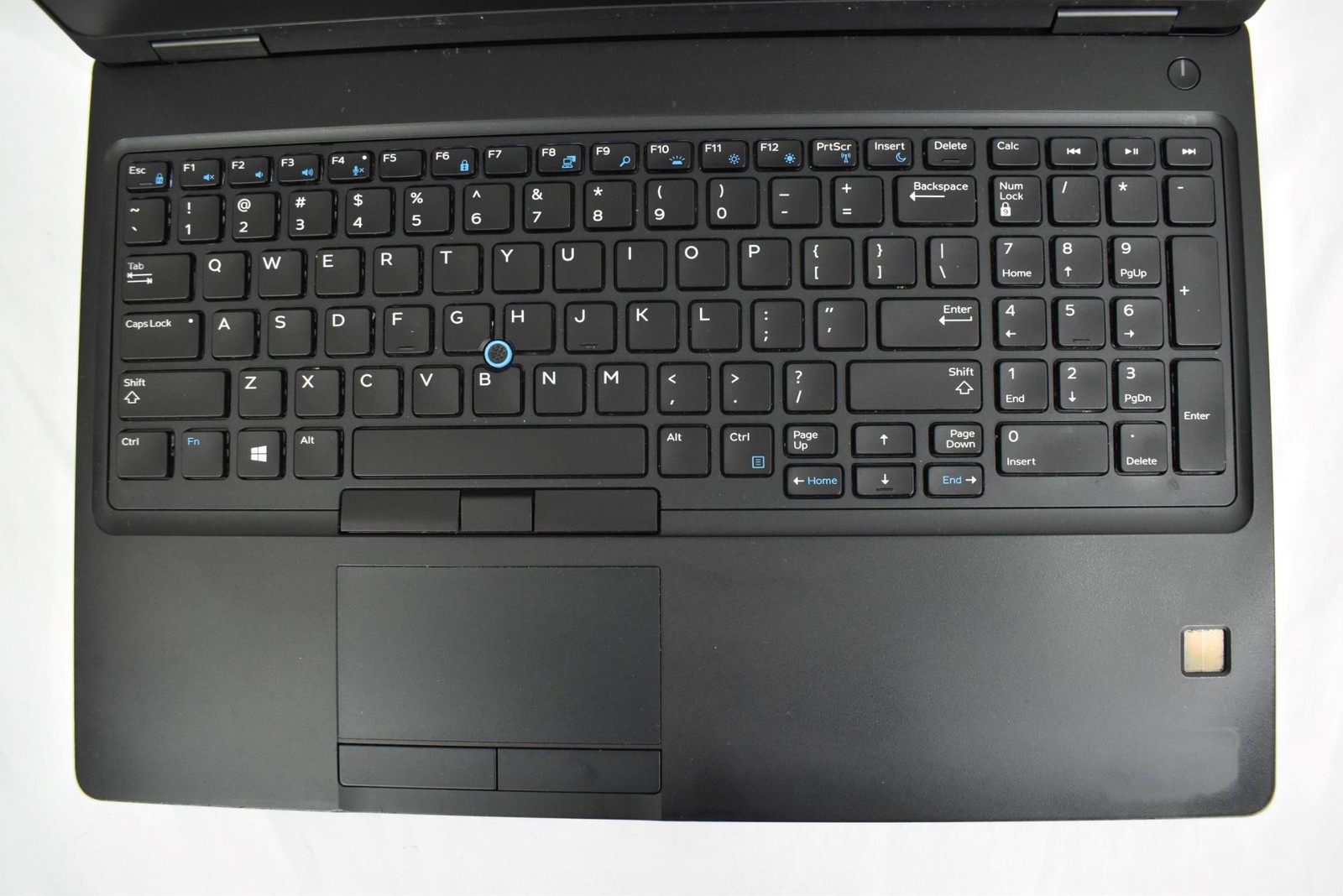 Dell Latitude 5590 Laptop i5-7300U 2.6GHz 8GB 256GB SSD No OS 15.6″ *See Detail