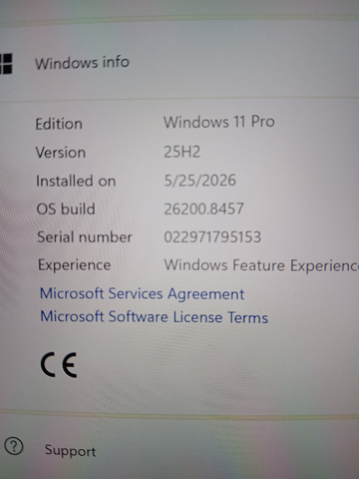 microsoft surface pro x sq1@3.0 8GB Ram 256GB SSD Qualcomm Adreno 680 WIN 11 Pro