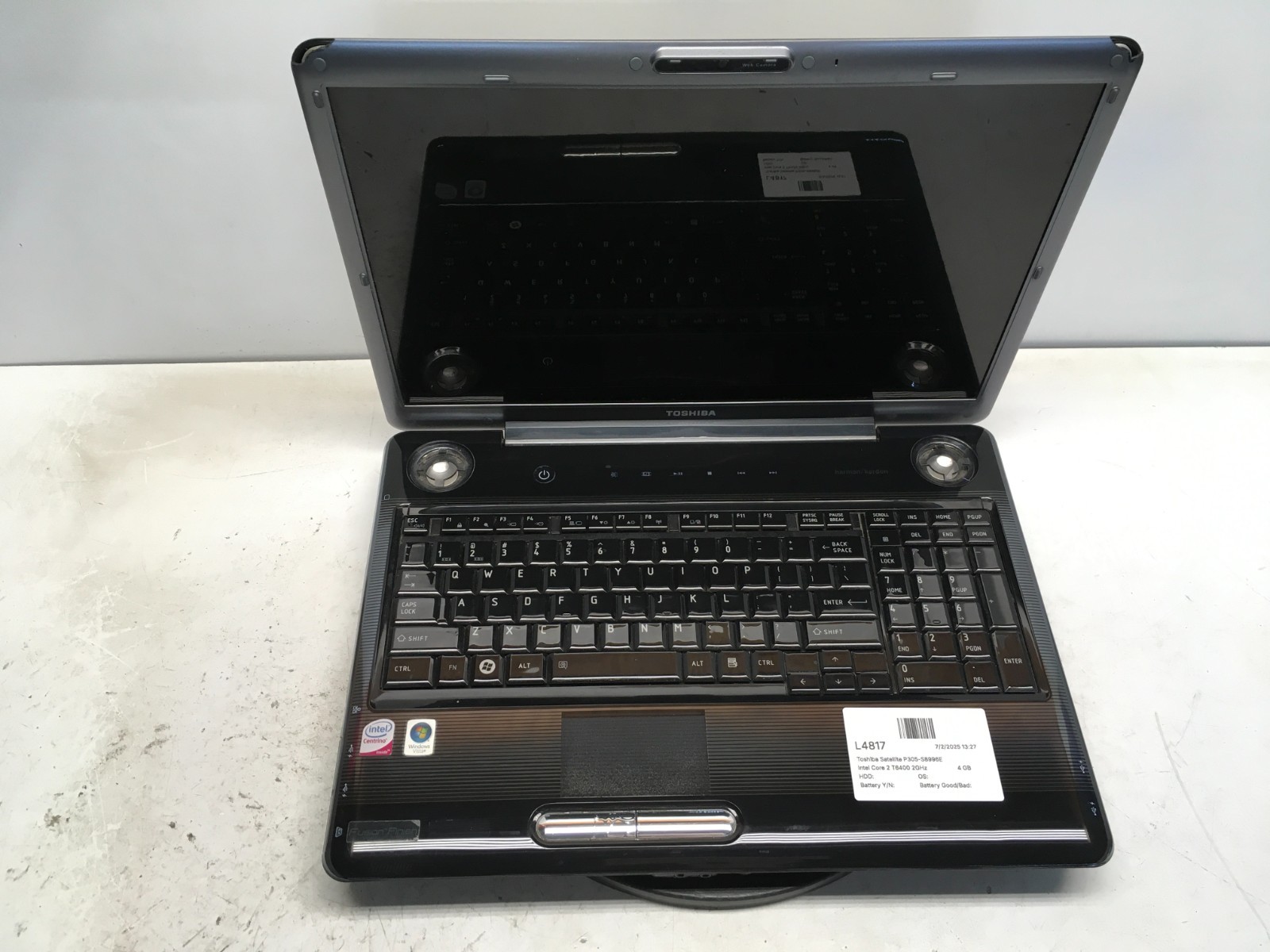 Toshiba Satellite P305-S8996E Intel Core 2 T6400 2GHz 4 GB NO HDD/Battery