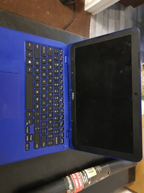 Dell Inspiron 11 3000 11.6 in (32GB, Intel Celeron N, 1.60GHz) Laptop – Blue