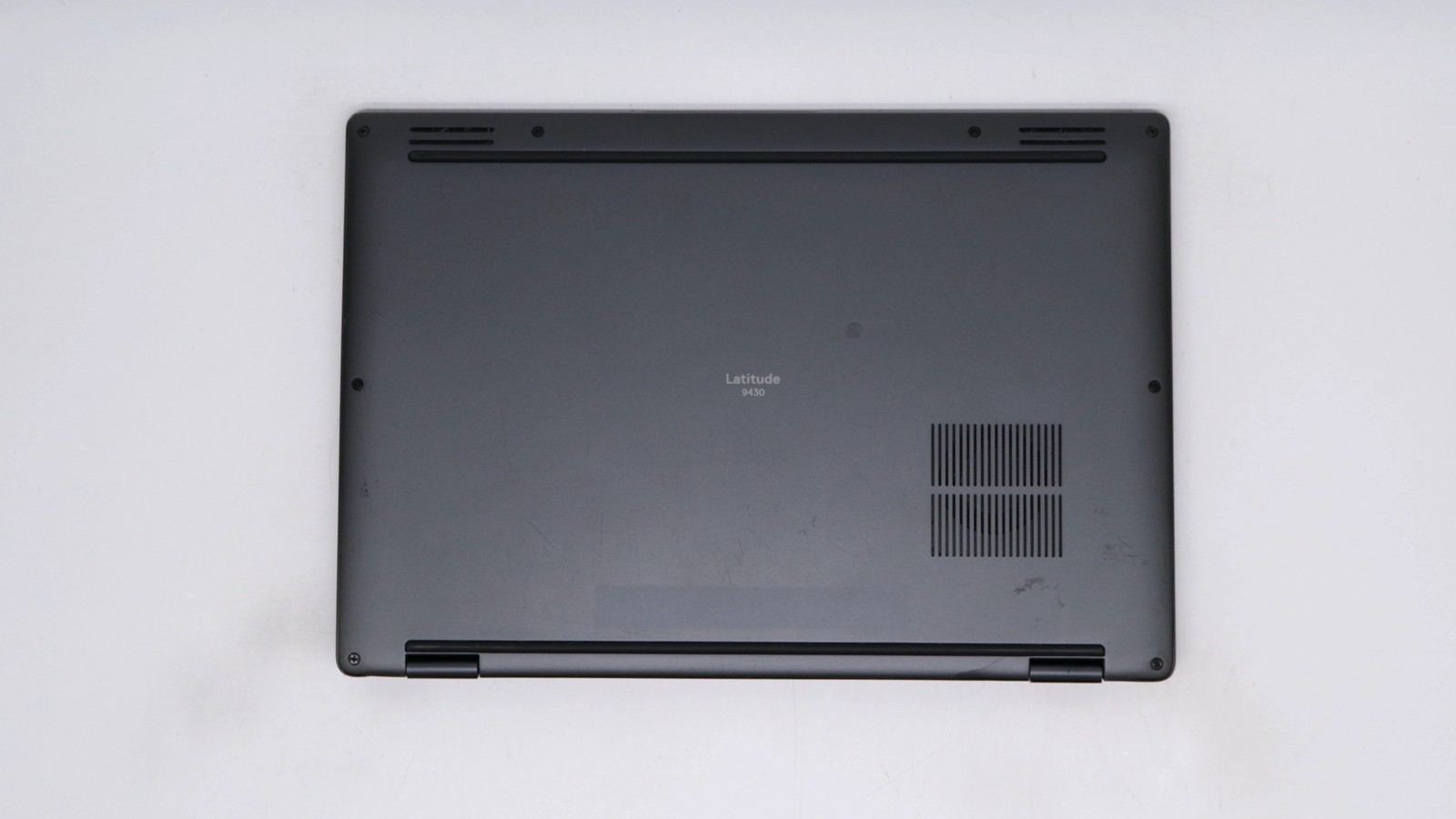 Dell Latitude 9430 14″ i7-1265u 32GB 1TB – Good