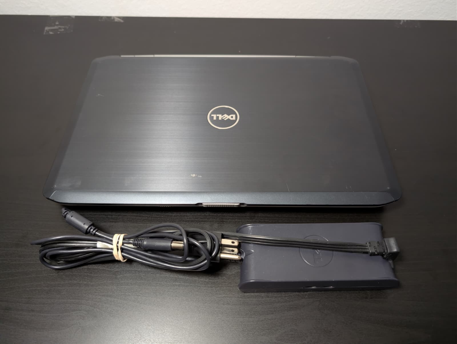 Dell Latitude E5520 | i5 2nd Gen 8GB RAM 250GB HDD | Win XP Pro 64-Bit | DVD-RW