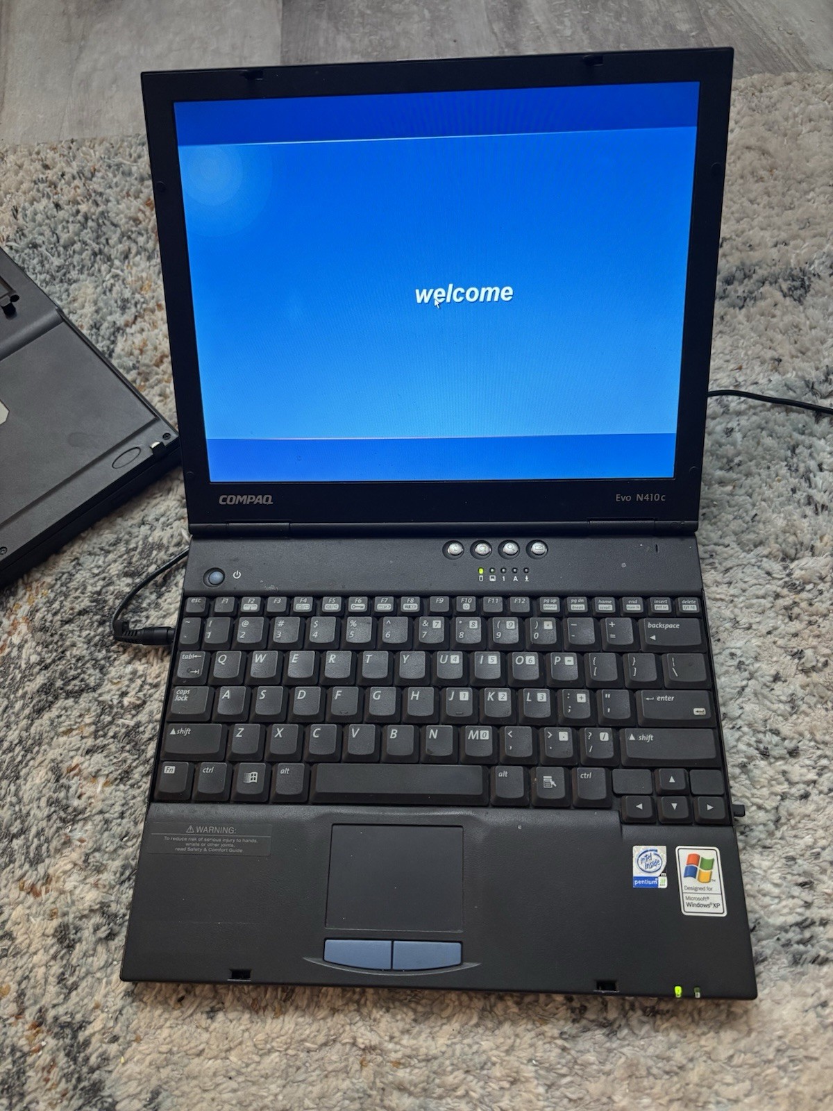 Vintage Compaq Evo N410c Laptop w/ Docking Station & Case Windows XP Tested