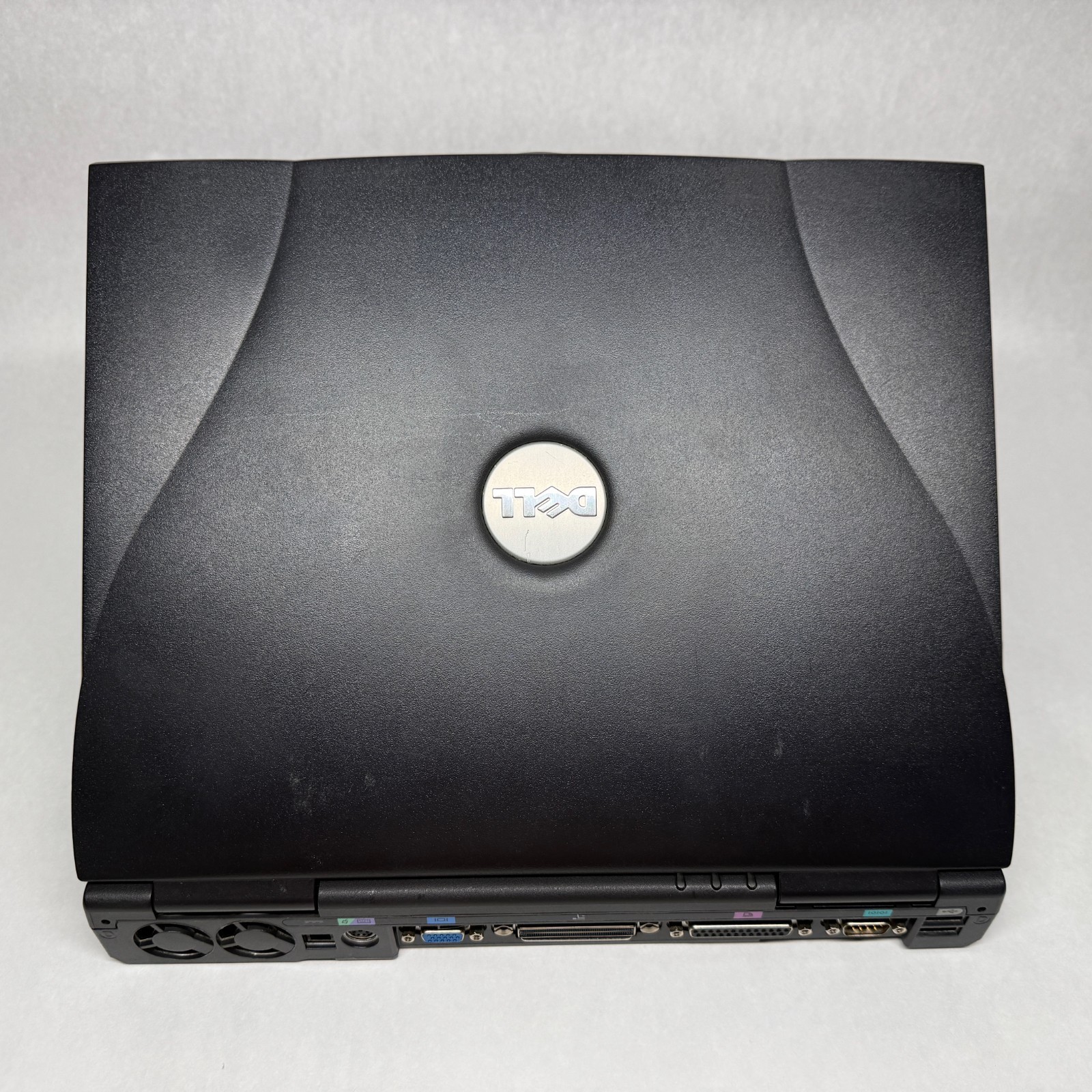 Dell Latitude C810 PP01X Laptop – NO HARD DRIVE / SOLD AS-IS FOR PARTS OR REPAIR