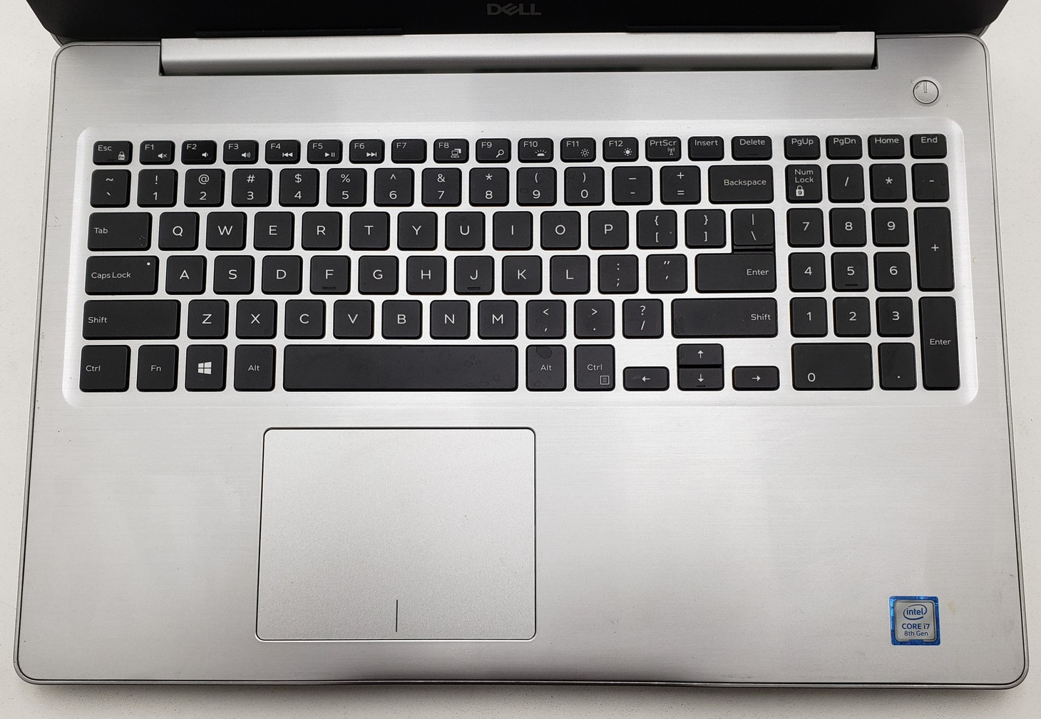 Dell Inspiron 5570 Intel i7-8850U 12GB RAM 256GB SSD 15″ Win 11 Home Laptop PC.
