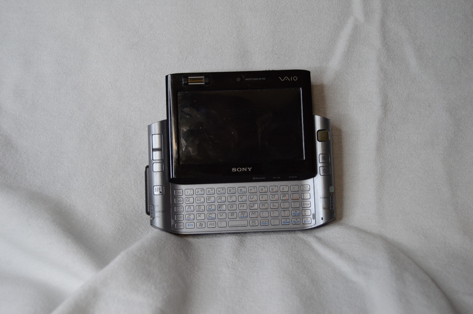 Sony VAIO 4.5-inch Micro Laptop 1GB RAM 40 GB HD (VGN-UX280P)