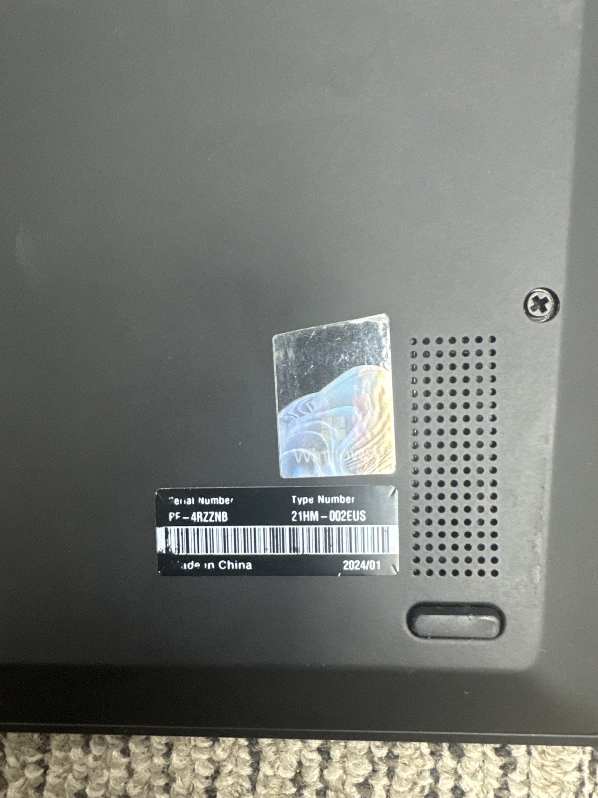 Fully Working Lenovo Thinkpad x1 carbon gen 11 i7 Good condition (Type 21HM)