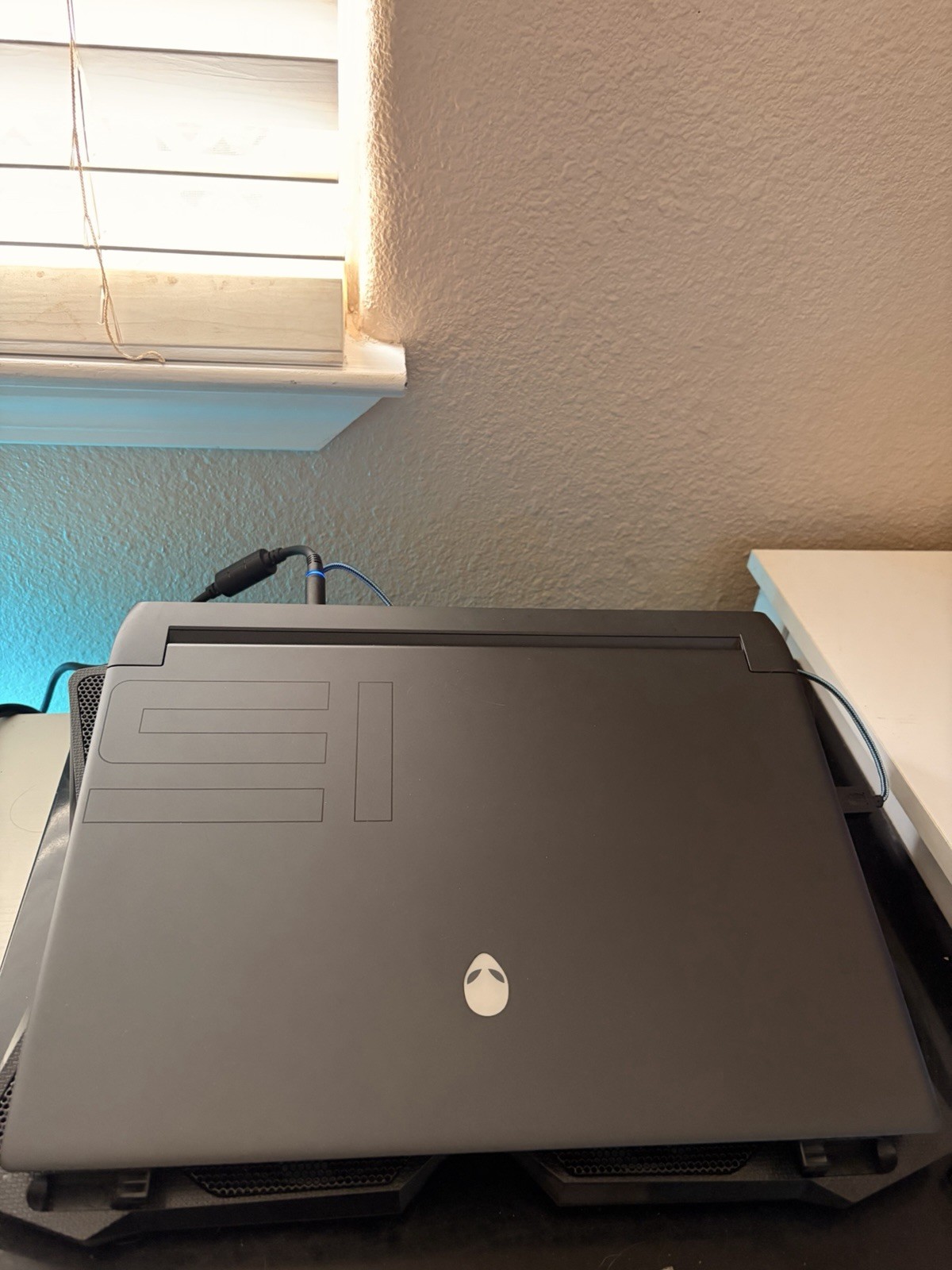Alienware M15 R7 15.6 | i7-12700H | GeForce RTX 3070ti | 16GB DDR5 | 1440p 240hz
