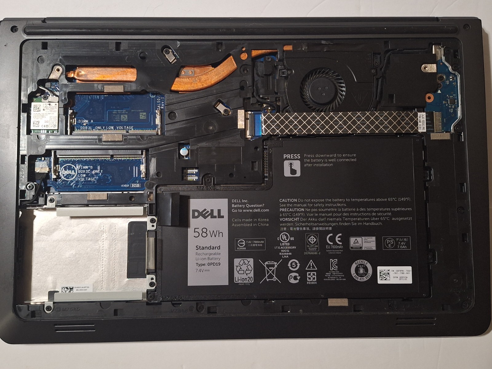 Dell Latitude 3550 Laptop PC Core i7 TESTED NON-WORKING Parts Only NO POWER