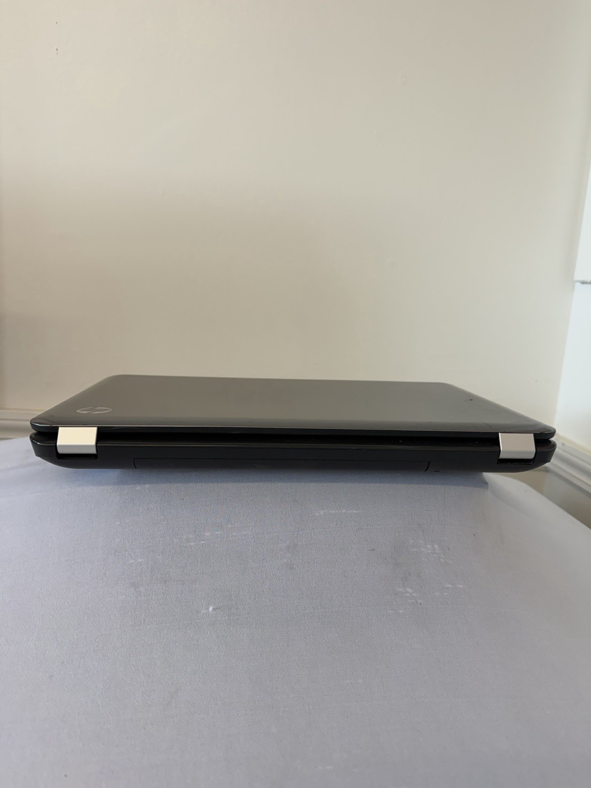 HP Pavilion g6-1c79nr Laptop – Good Screen – Intel i3-2330M – Read Des
