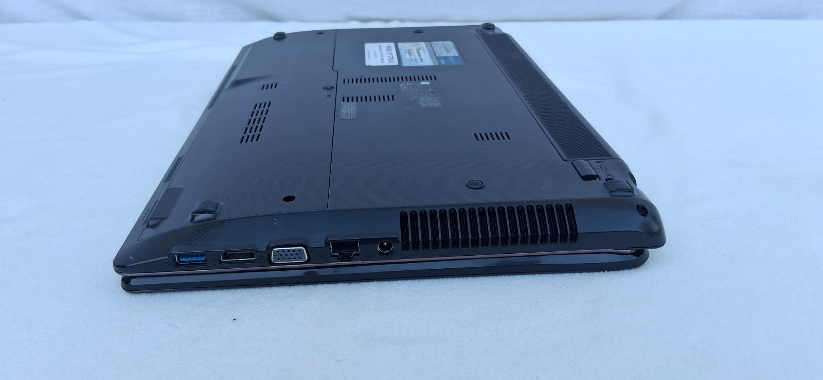 ASUS K53E 15.6″ Laptop Intel Core i5-2450M 2.5 GHz 4GB RAM 500 GB Hard Drive Bro