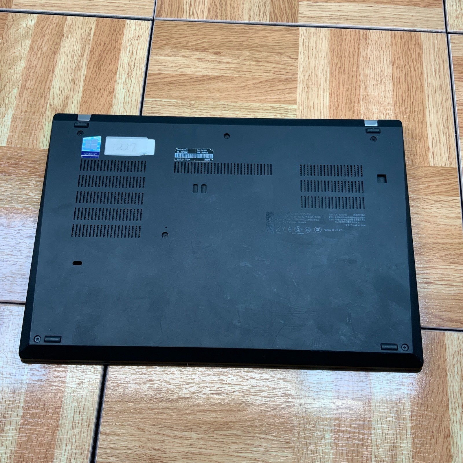 Lenovo ThinkPad T490 Intel i7-8565U 8GB RAM 512 GB SSD Win 11 Pro