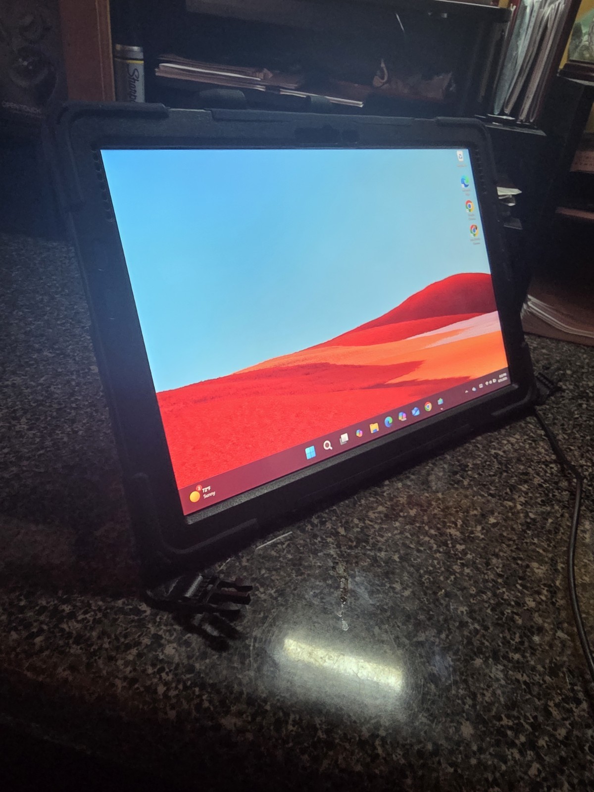 Microsoft Surface Pro x SQ2 16GB