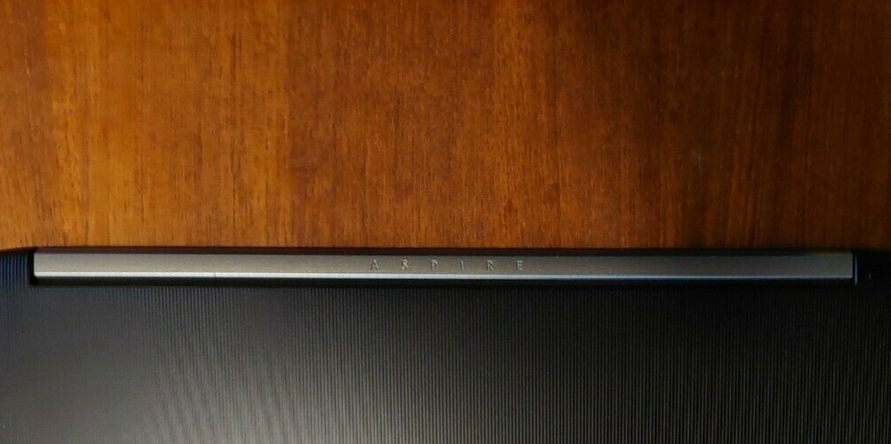 Aspire A515-51 15.6″(1TB, Intel Core i5 2nd Gen. 1.60 GHz, 20GB RAM)