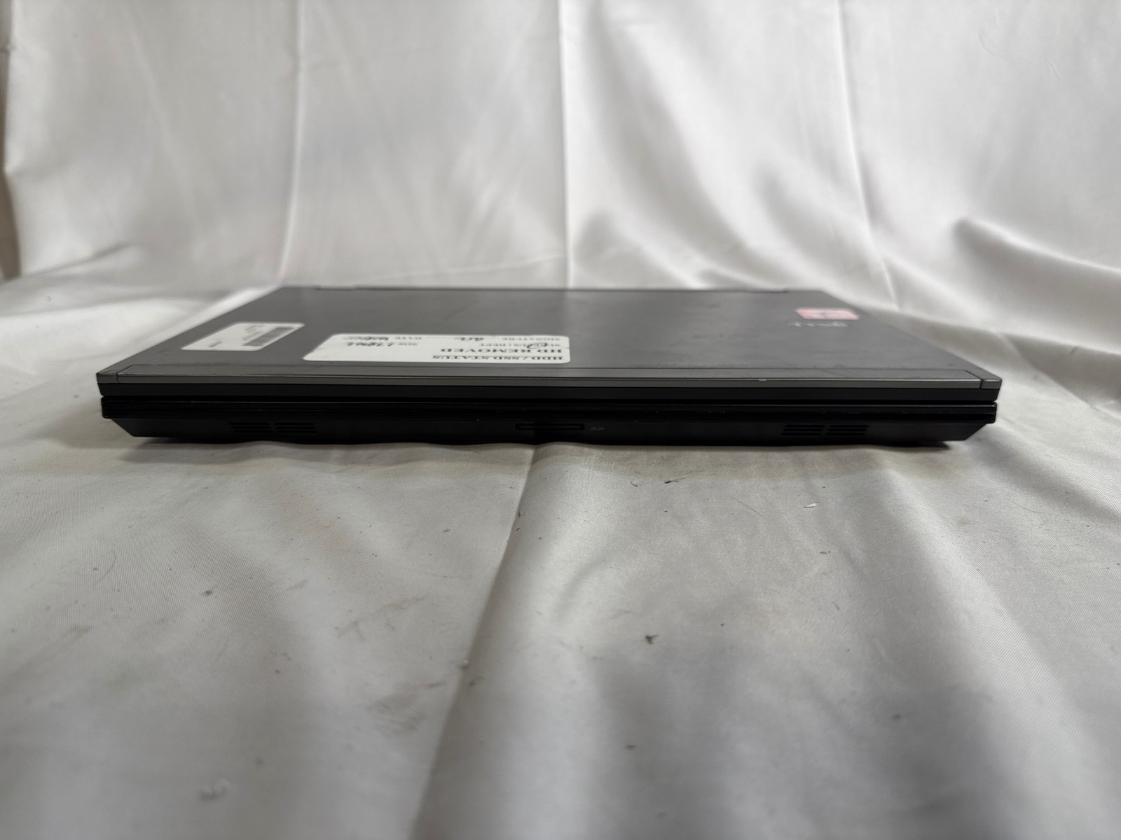 Dell Latitude E4310 13.3″ i5-580M 2.67GHz 4GB No Drive