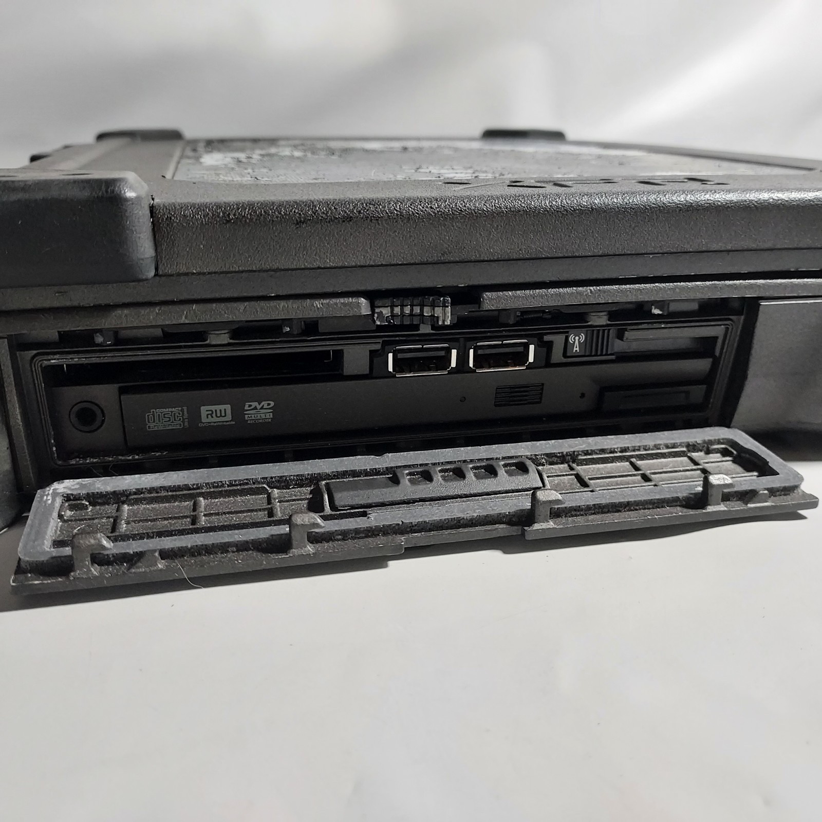 Dell Latitude E6420 XFR Rugged i5 4GB 500GB HDD PSU No Battery Damaged Screen