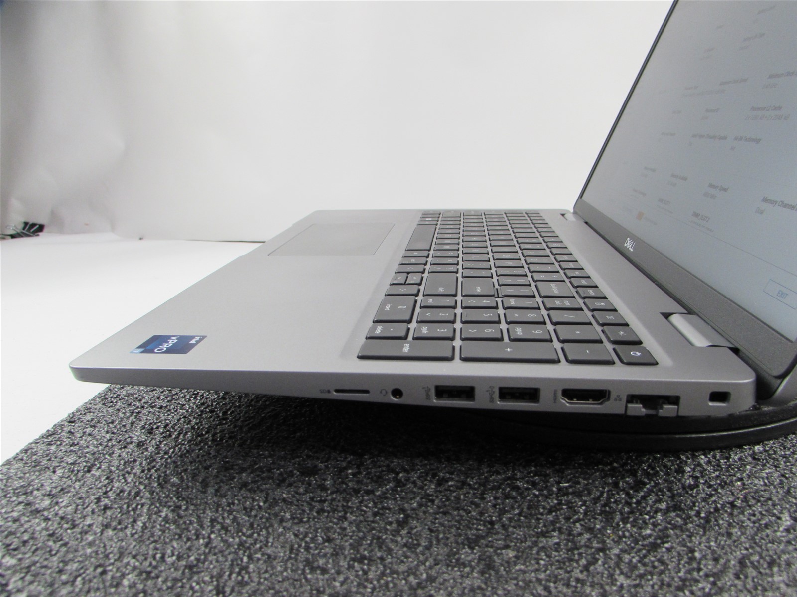 DELL PRECISION 3570 1920X1080 FHD CORE I7-1265U 512GB SSD 16GB RAM T550 NO O.S