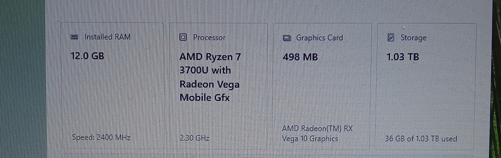 Lenovo IdeaPad 3 17.3″ Laptop AMD Ryzen 7 3700U 12GB RAM 1TB HDD Win10