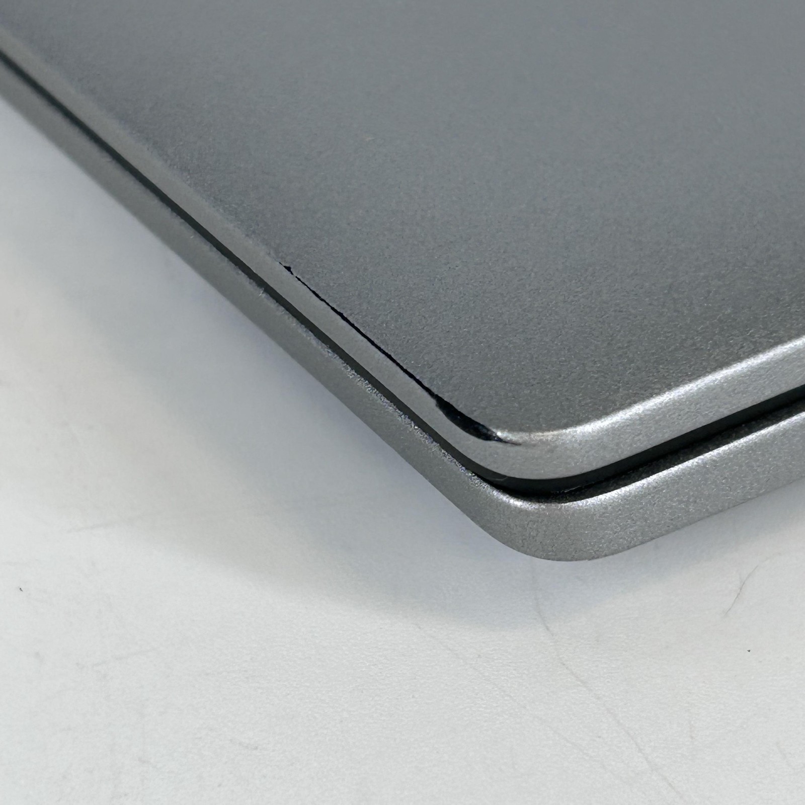 Dell Latitude 5450 14 FHD 1.7 GHz Ultra 7 165U 16GB RAM 512GB SSD Bad USB-C Port
