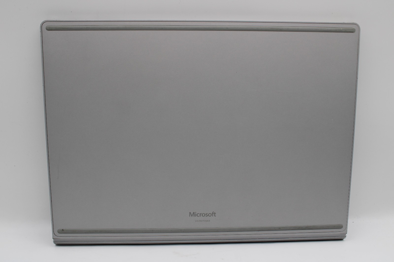 Microsoft Surface Book 13″ i7-6th Gen 8GB RAM 256GB SSD GTX 965M No OS *PARTS