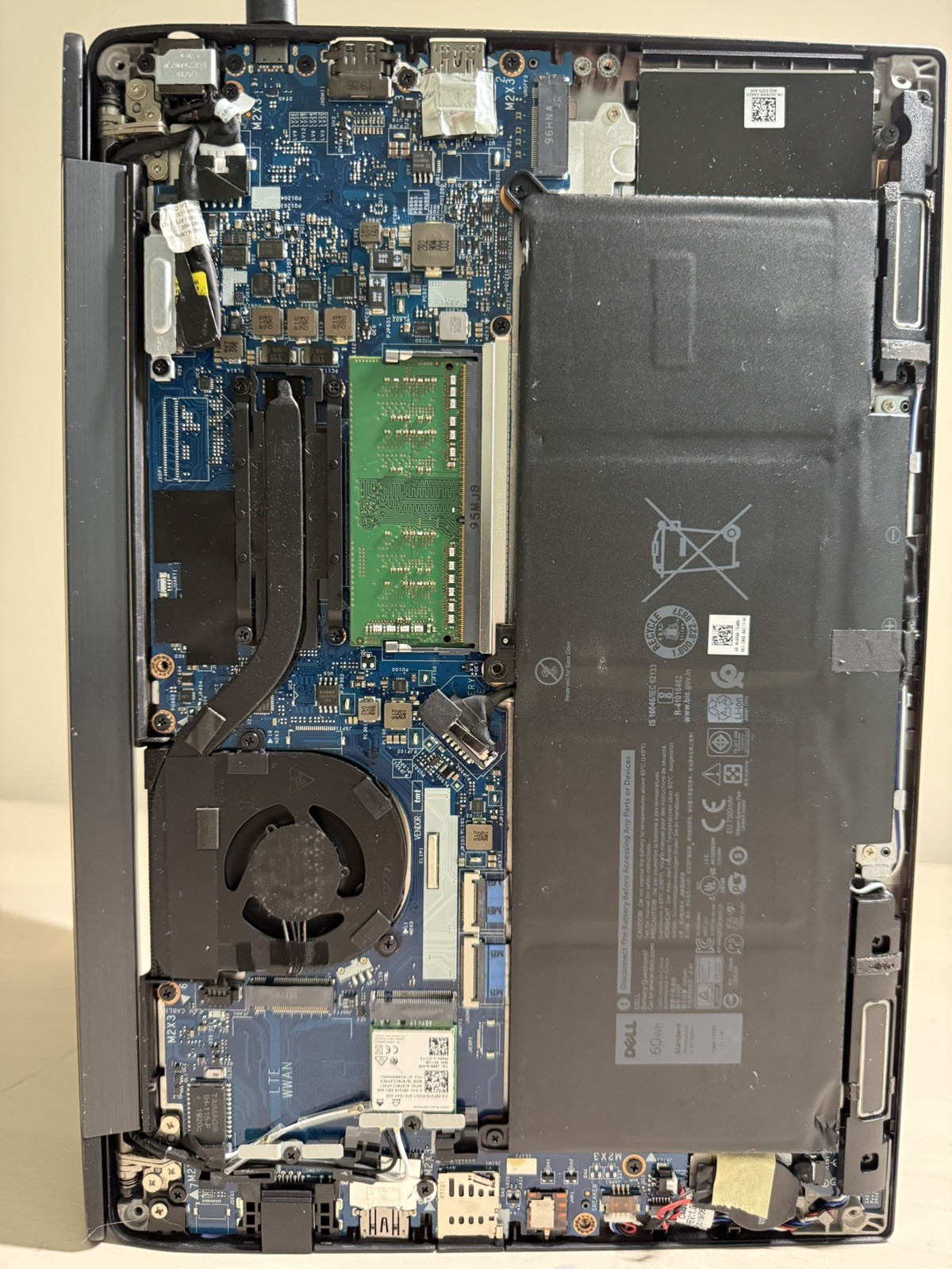 Dell Latitude 7390 Laptop Intel Core i7 8th Gen No HD/OS/AC Adapter