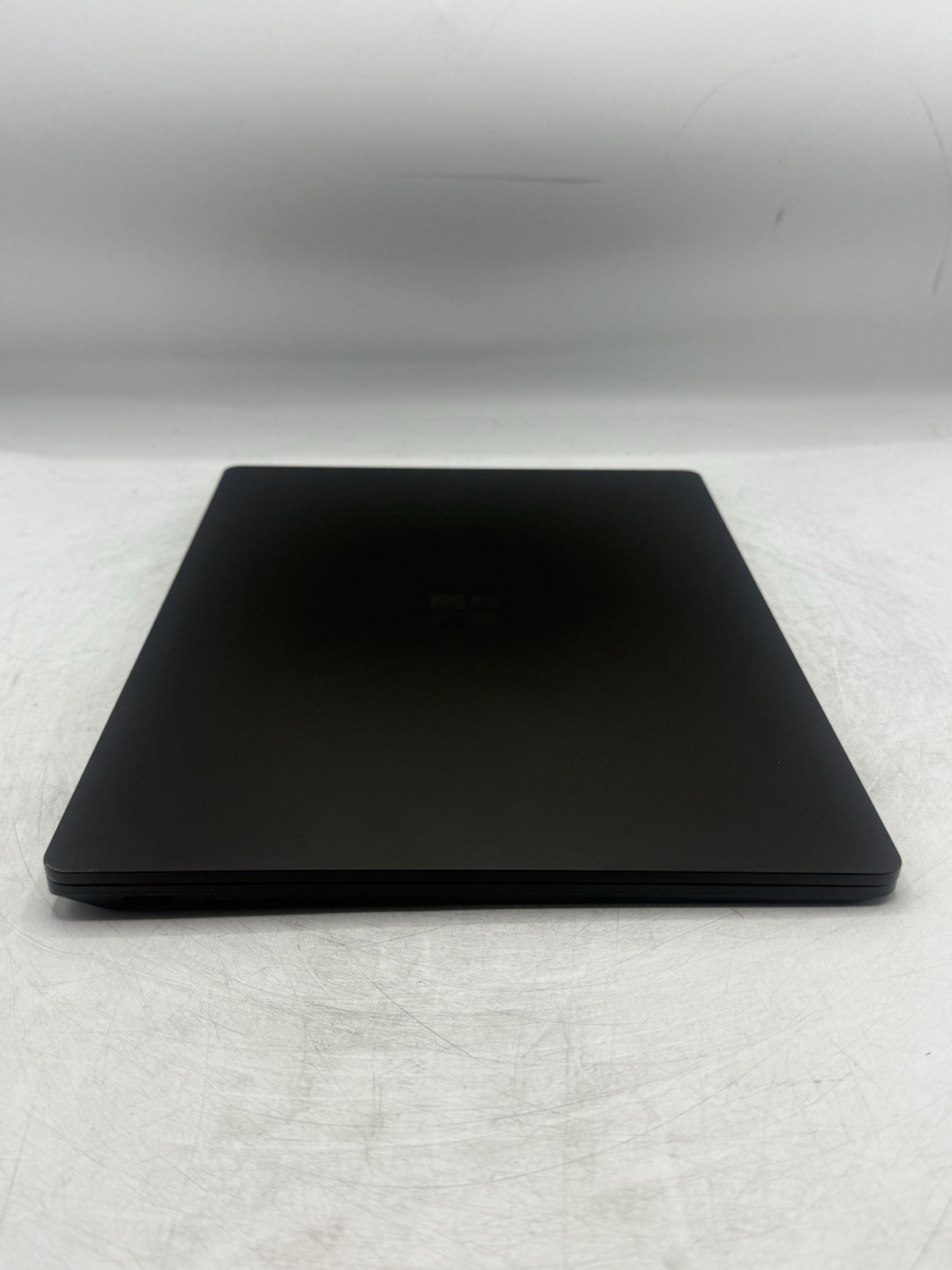 Microsoft Surface Laptop 5 13.5″ i7-1265U 32GB RAM 512GB NVMe Win11P