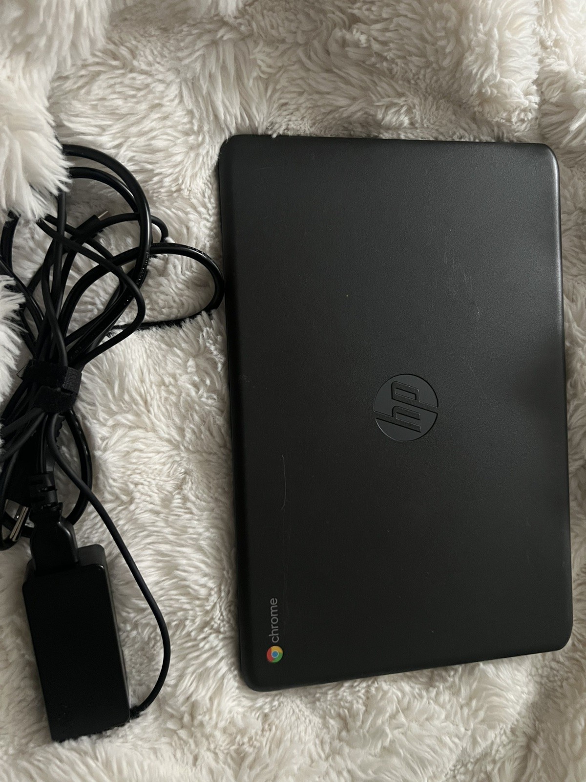HP Chromebook 14″ 32GB Chalkboard Gray (14-db0020nr)