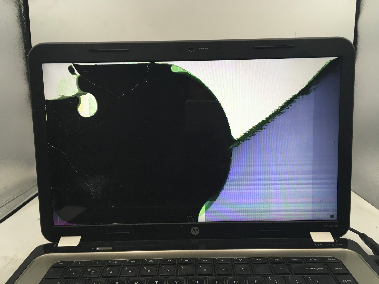 HP PAVILION G6 1A75DX – FOR PARTS/BROKEN LCD – INTEL i3-380M – NO RAM – READ -BB