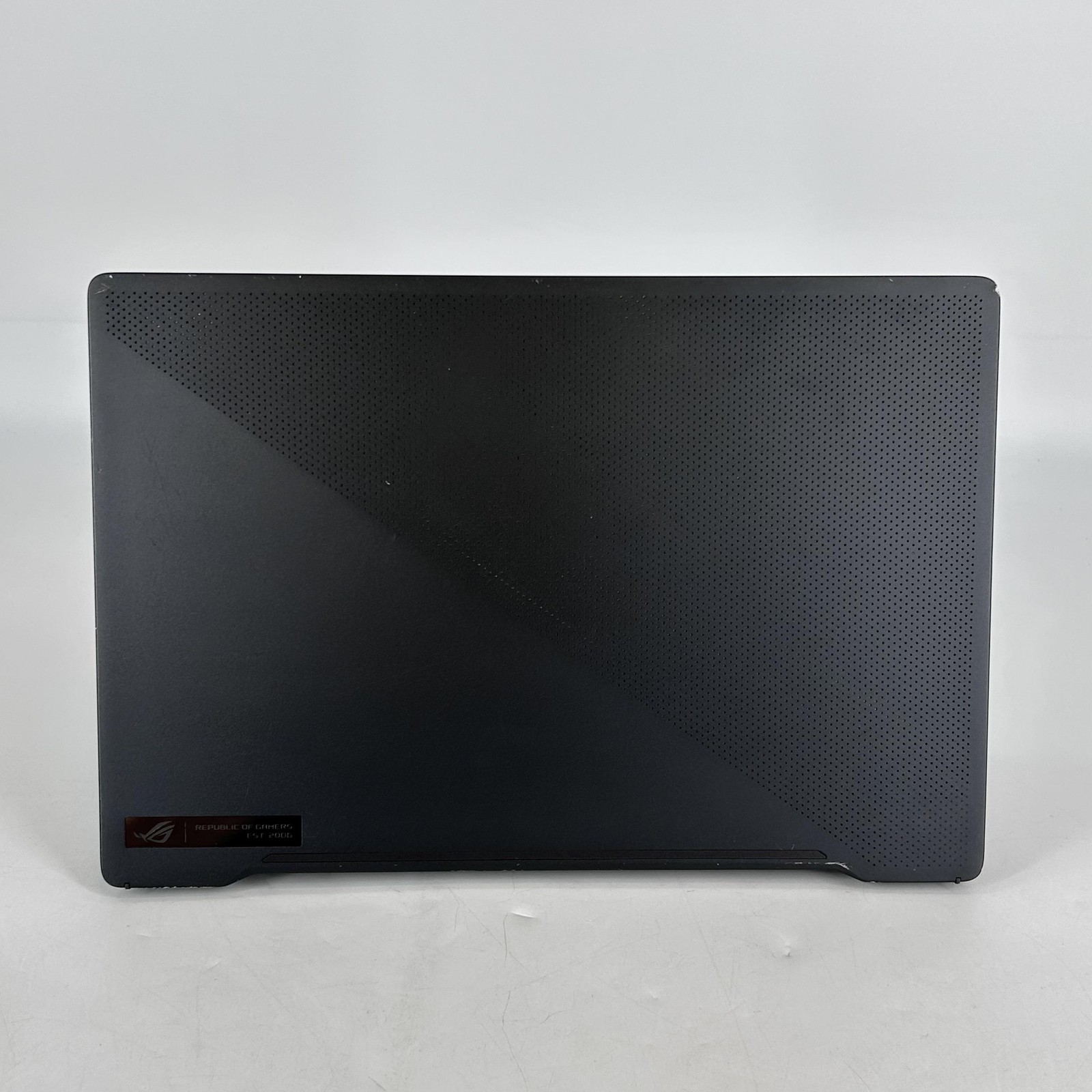 Asus ROG Zephyrus G14 GA401 14 FHD 3.2 GHz Ryzen 7 5800HS 16GB 512GB GTX 1650