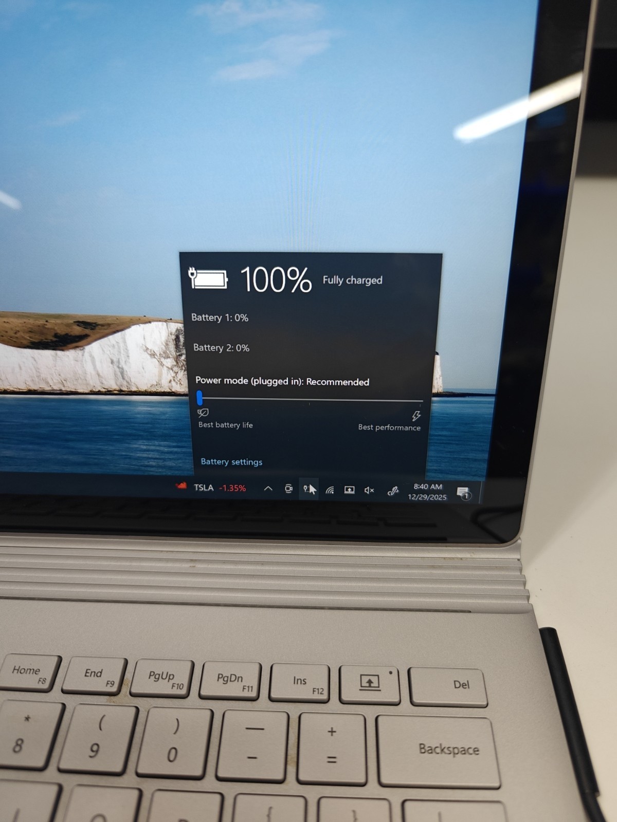 Only Works Plugged In Microsoft Surface Book 13.5 i7 256/8 GB W10 Pro #SB13