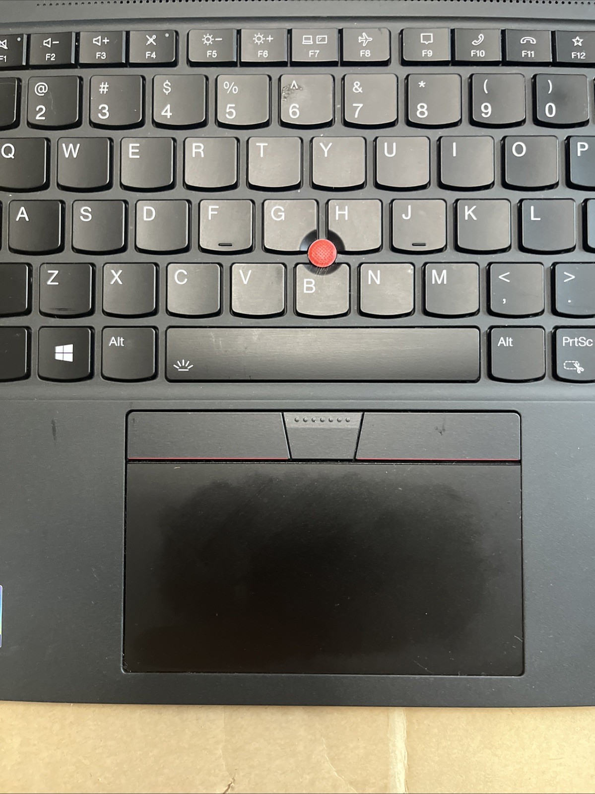 Thinkpad T14S Gen 2i – i5-1145G7 – 16GB DDR4 – 256GB NVME SSD – Linux Mint